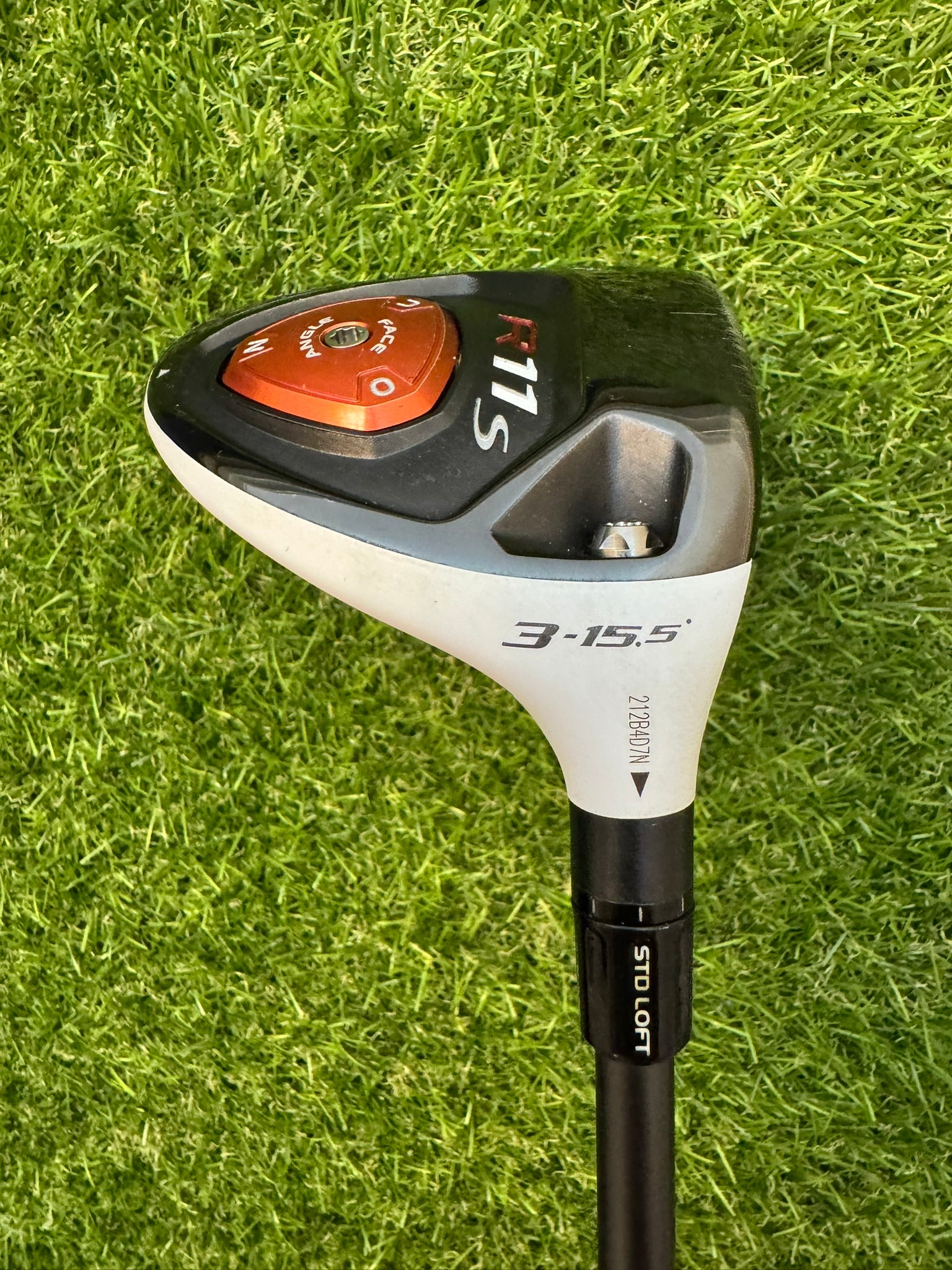 TaylorMade R11s 3W 15.5° – Aldila RIP Phenom Stiff Shaft