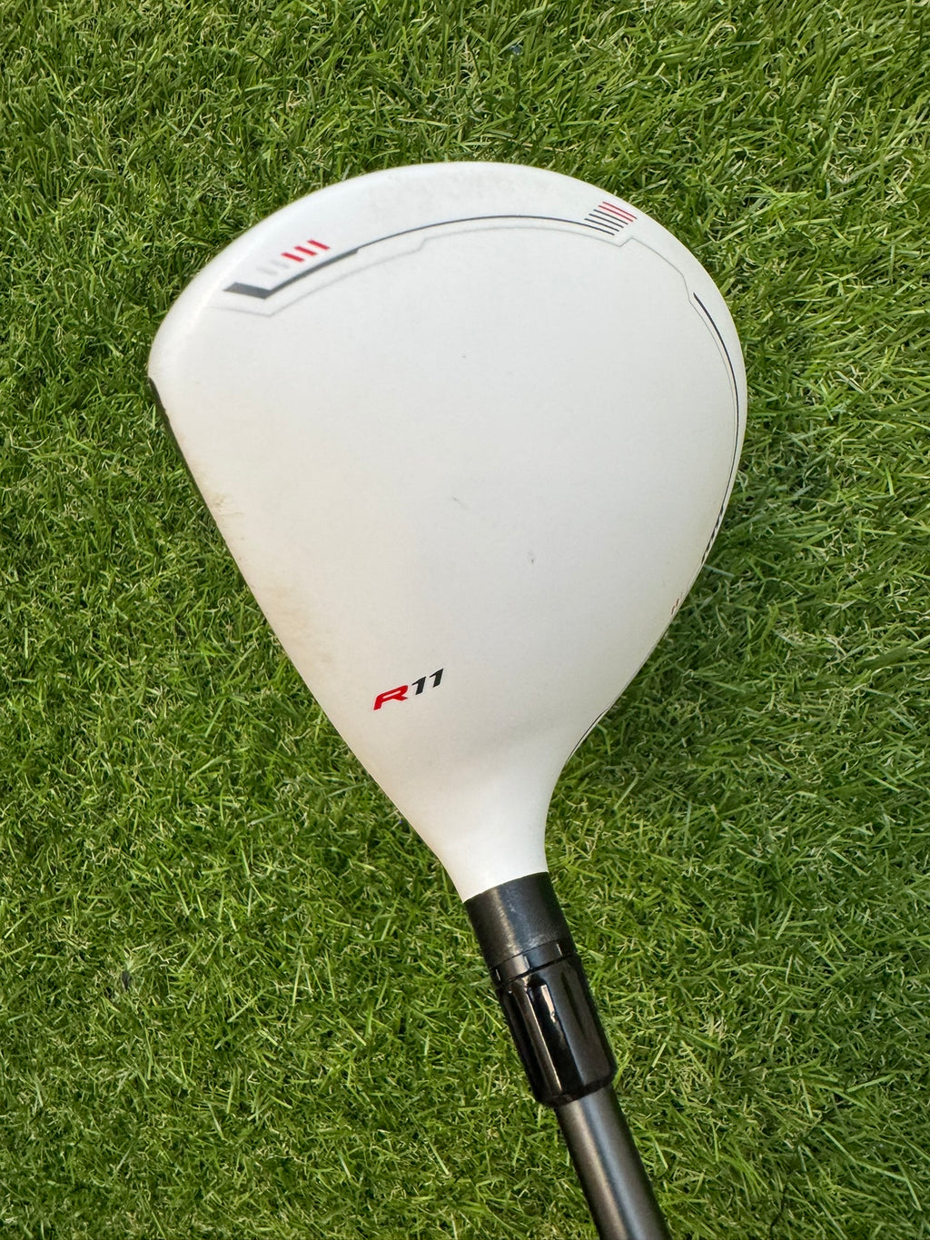 TaylorMade R11s 3W 15.5° – Aldila RIP Phenom Stiff Shaft