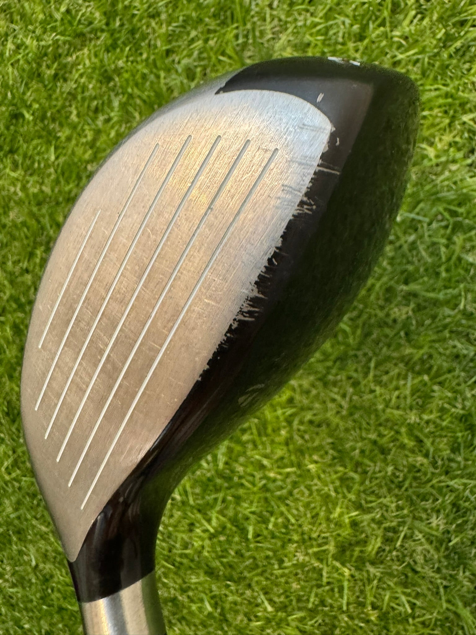 TaylorMade R9 3W 15° – Fujikura Motore F1 75J X-Stiff Shaft