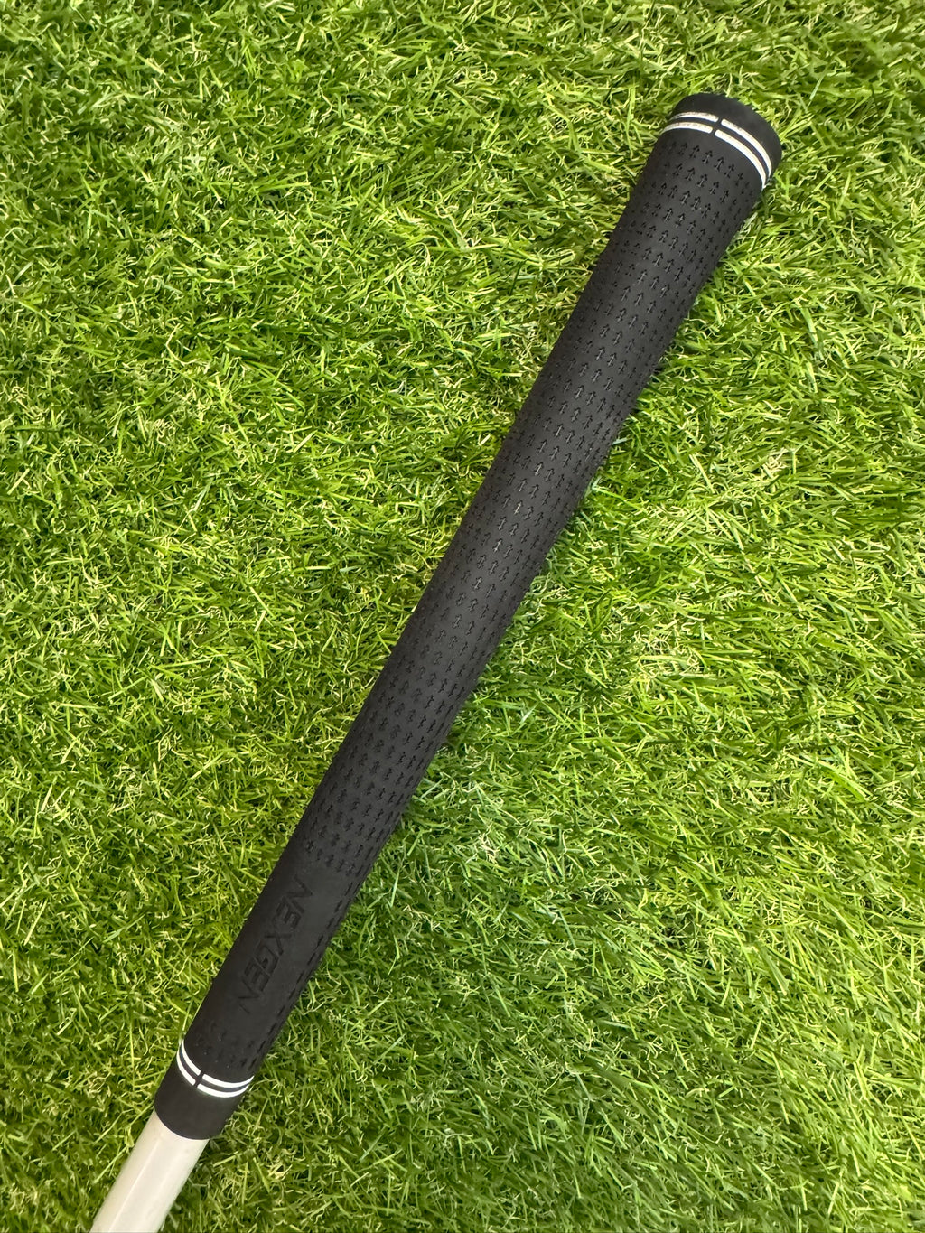 TaylorMade R9 3W 15° – Fujikura Motore F1 75J X-Stiff Shaft