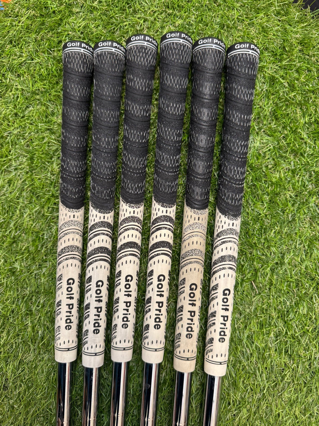 TaylorMade RBZ 5-PW – NS Pro 950GH Stiff Iron Set