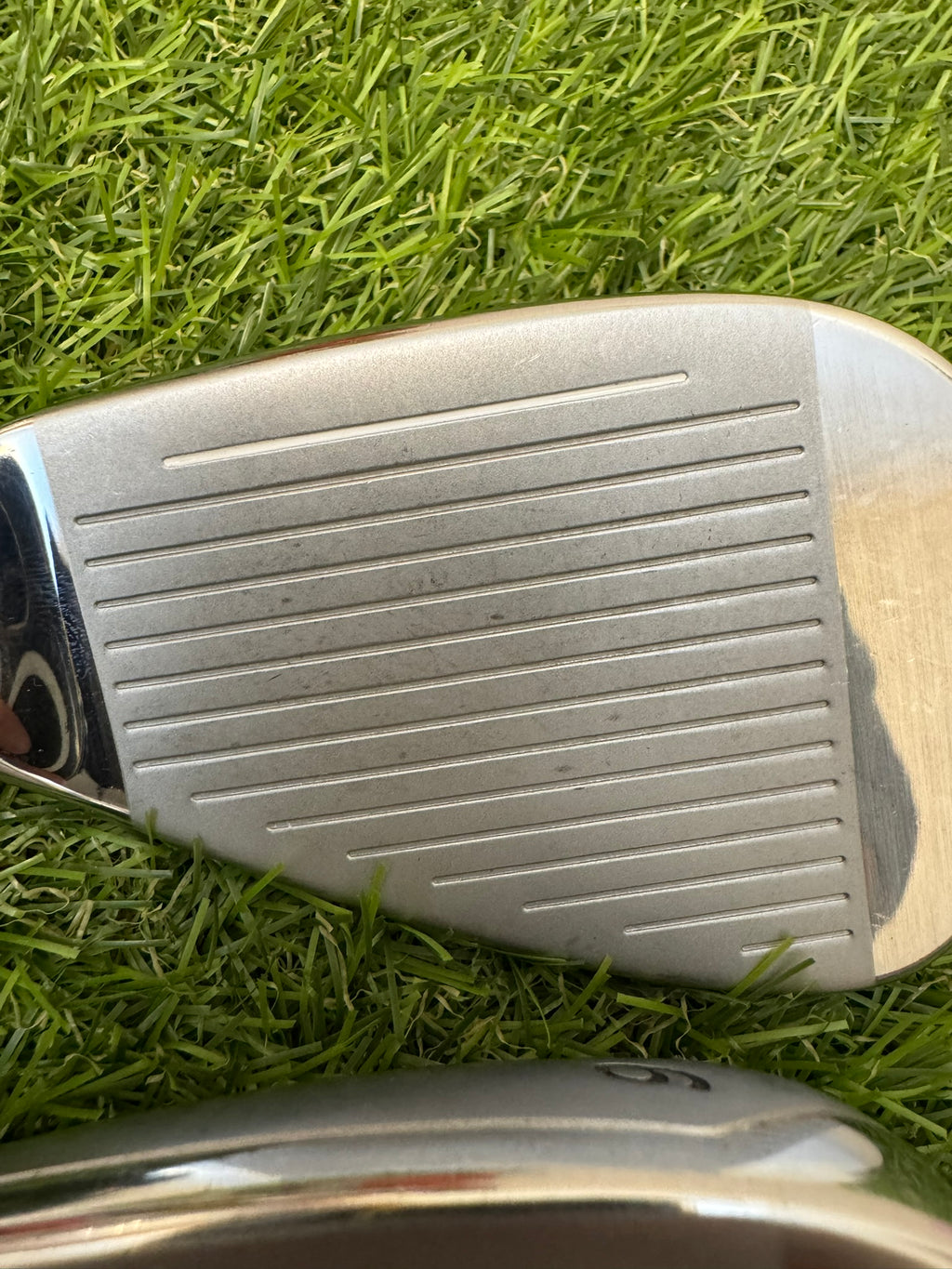 TaylorMade R9 Supermax 5-PW – NS Pro 950GH Regular Iron Set