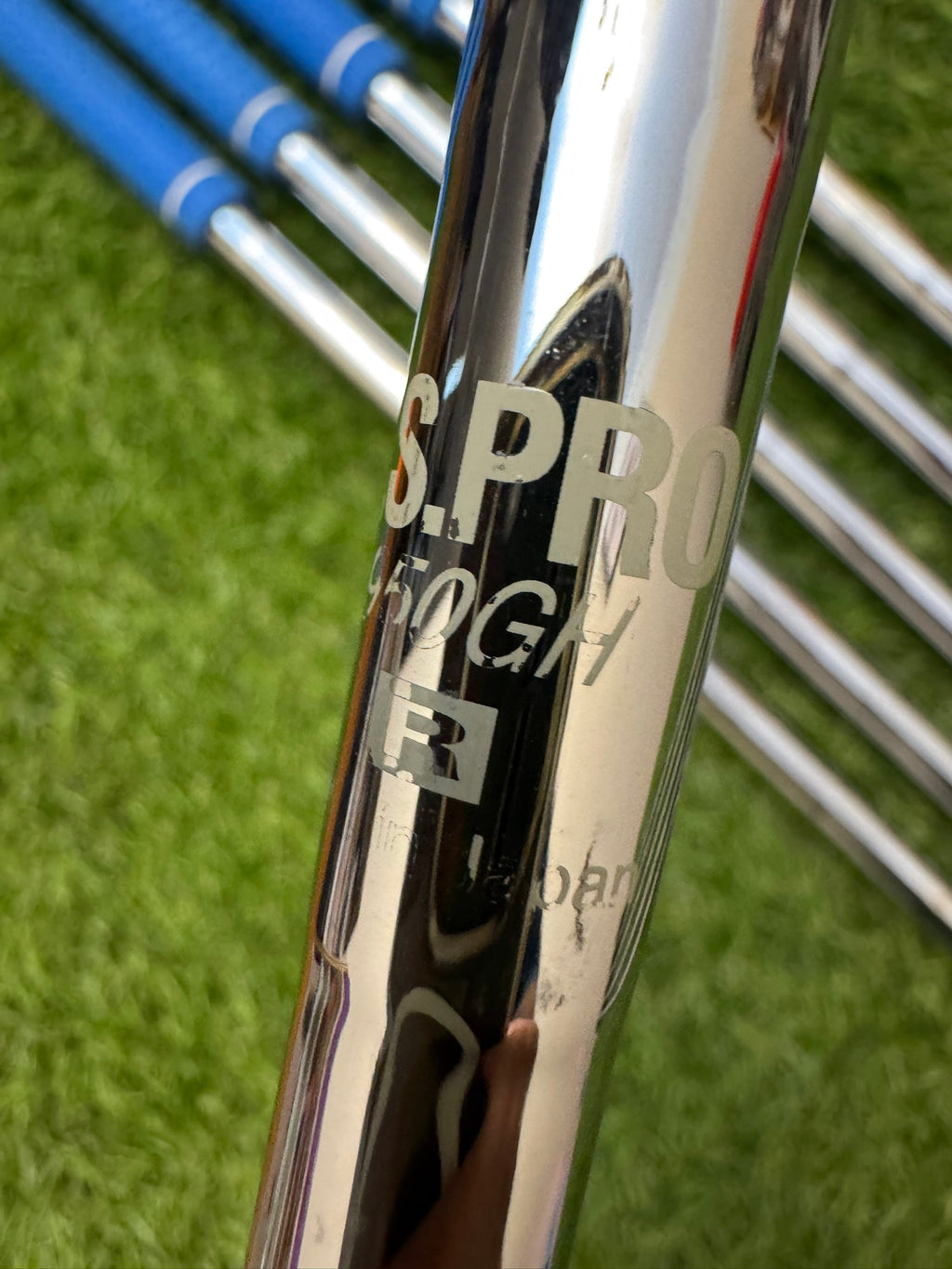 TaylorMade R9 Supermax 5-PW – NS Pro 950GH Regular Iron Set