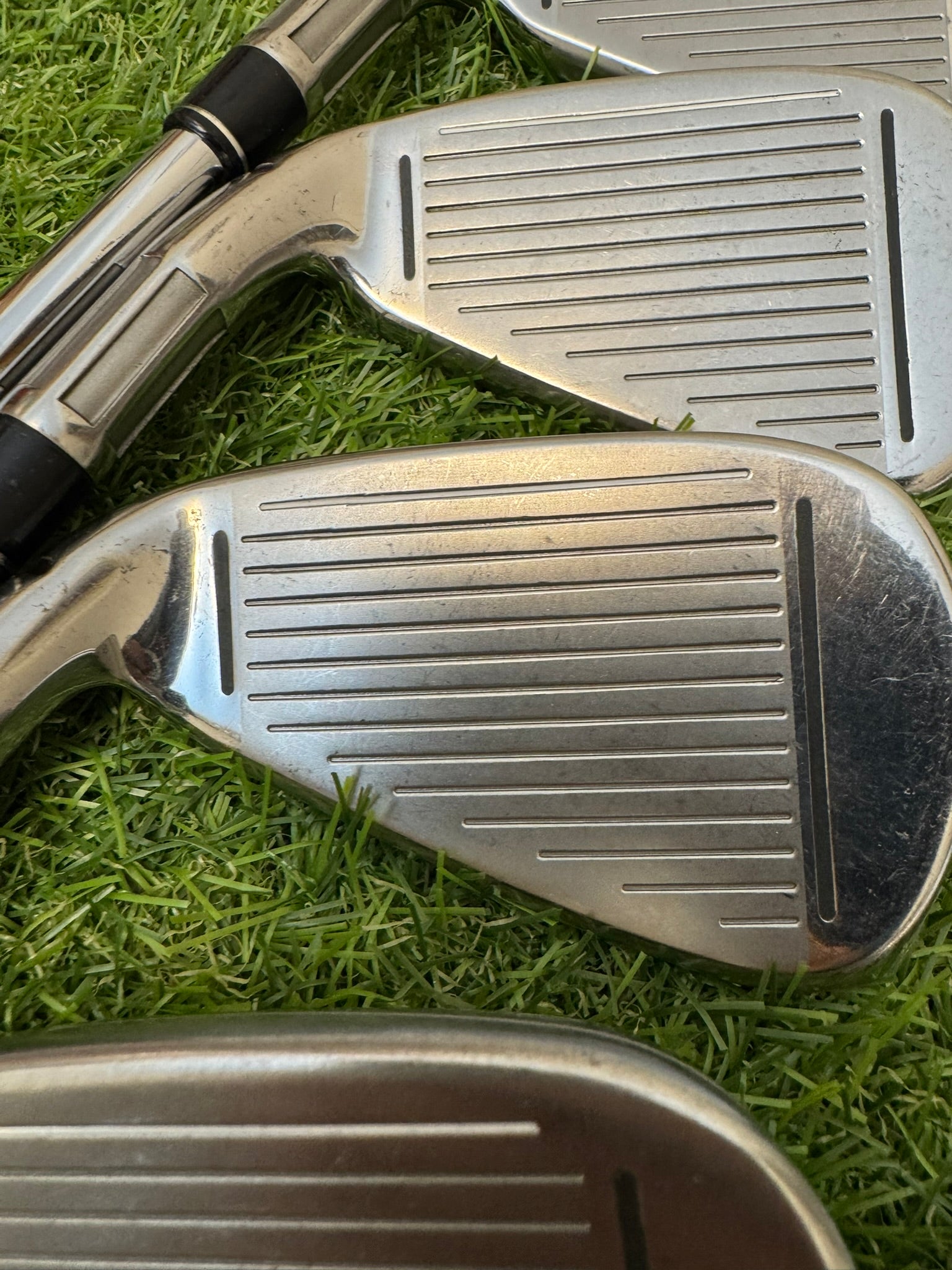 TaylorMade M4 5-AW – TaylorMade REAX Japan-Spec 90 Stiff Iron Set