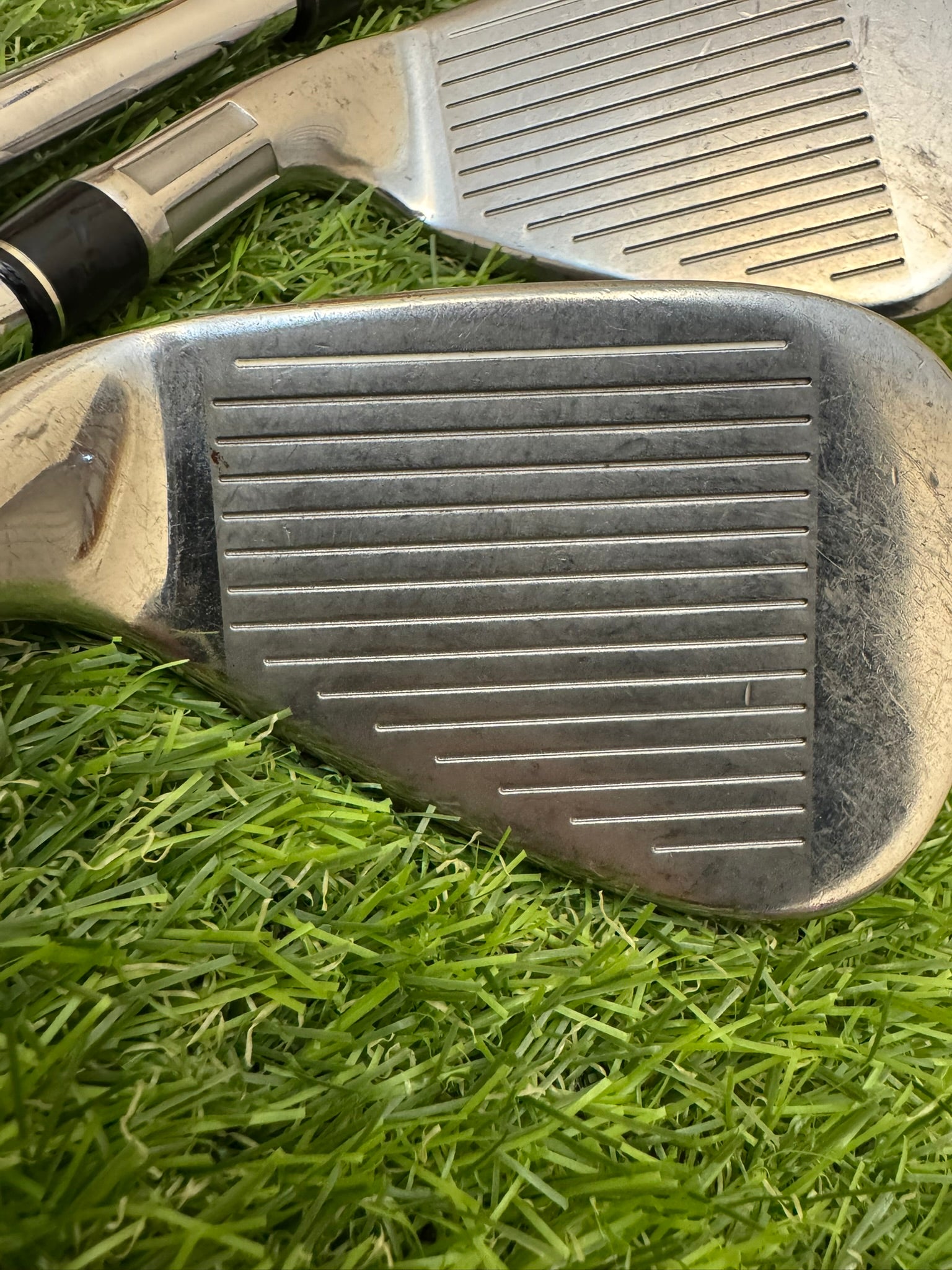TaylorMade M4 5-AW – TaylorMade REAX Japan-Spec 90 Stiff Iron Set