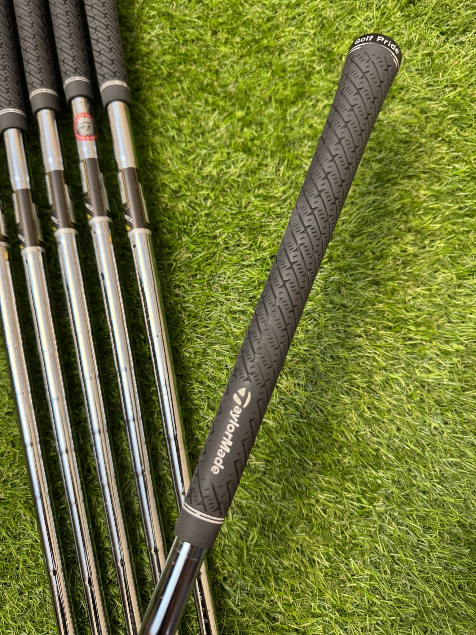 TaylorMade RBladez 5-PW – Rocketfuel Lightweight Steel Stiff Iron Set