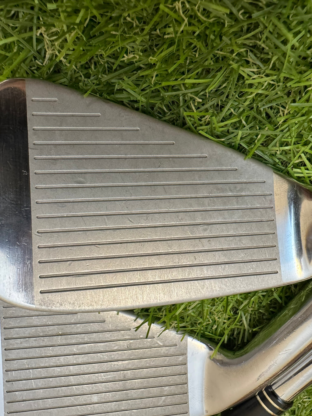 TaylorMade R9 Forged 5-PW – Dynamic Gold S200 Stiff Iron Set