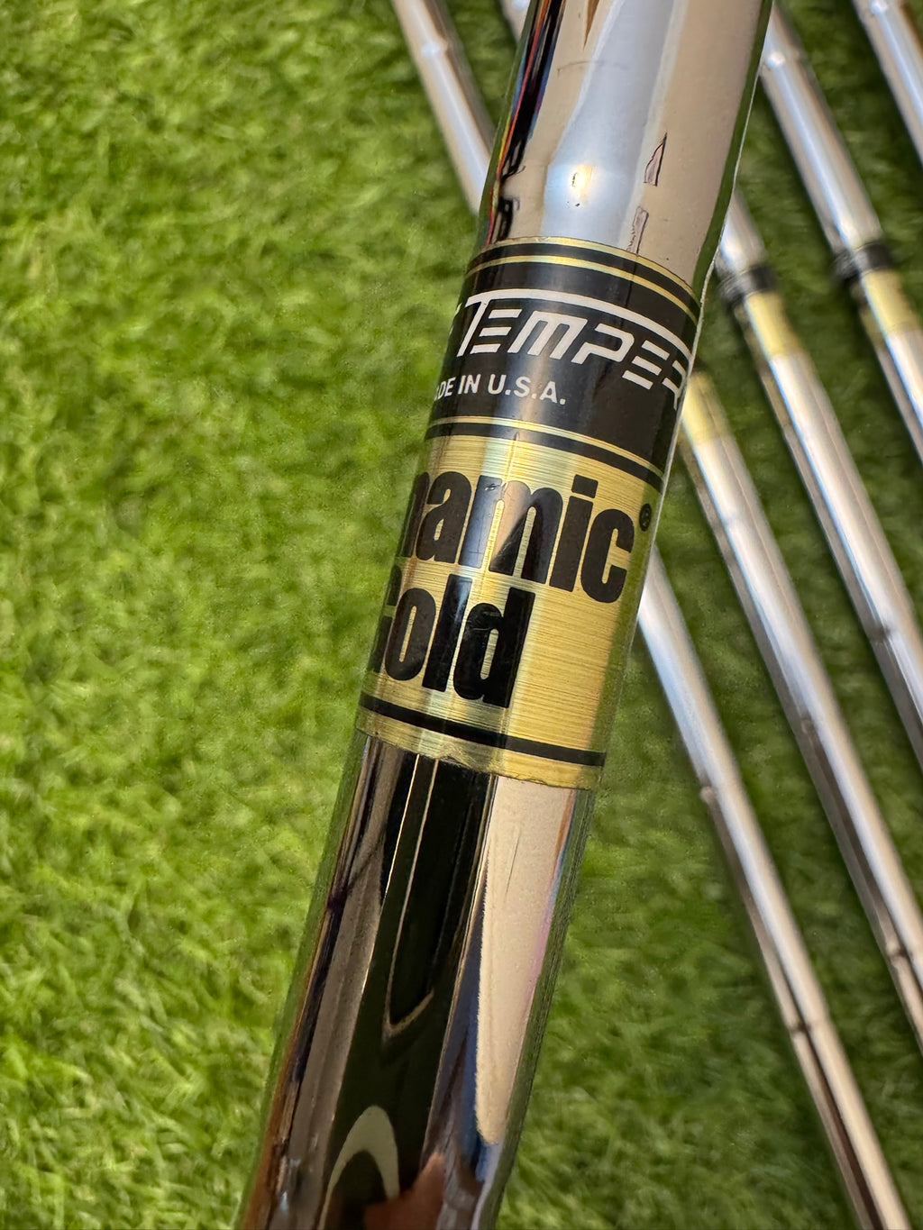 TaylorMade R9 Forged 5-PW – Dynamic Gold S200 Stiff Iron Set
