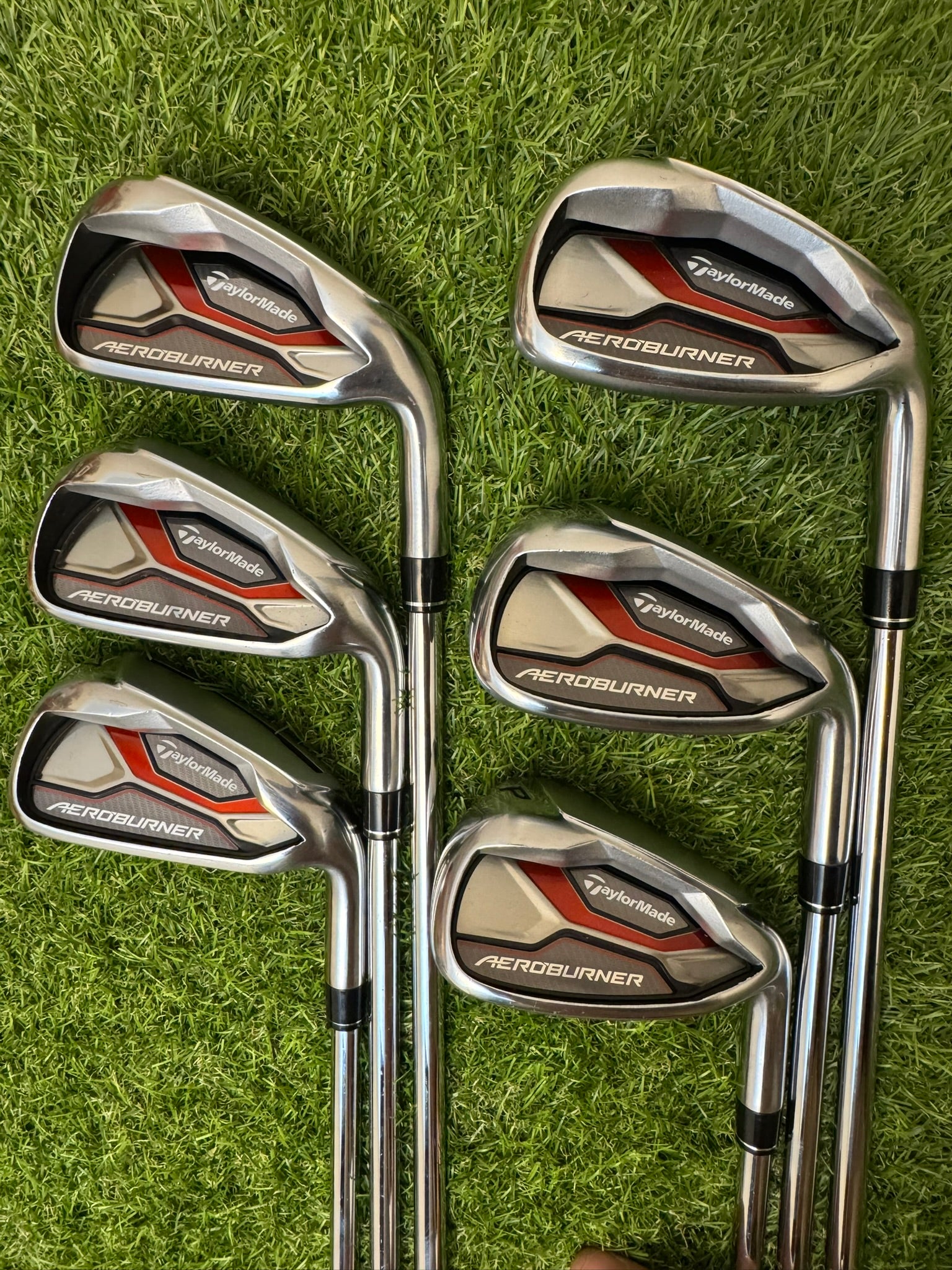 TaylorMade Aeroburner 5-PW – KBS C-Taper 90 Stiff Iron Set