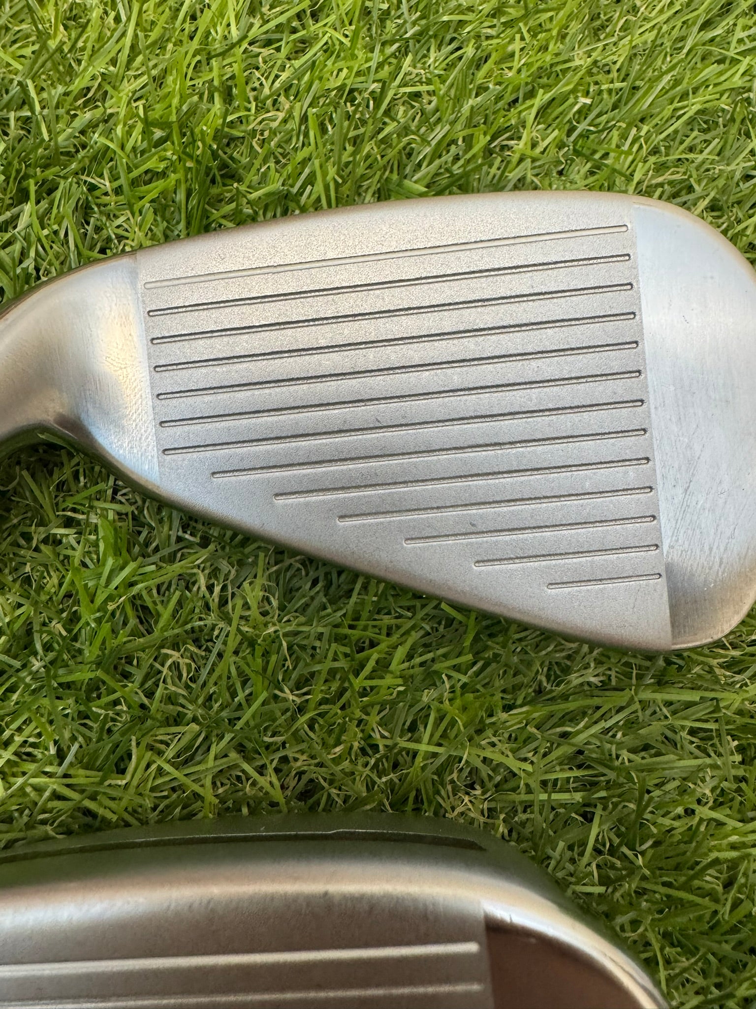 TaylorMade Aeroburner 5-PW – KBS C-Taper 90 Stiff Iron Set