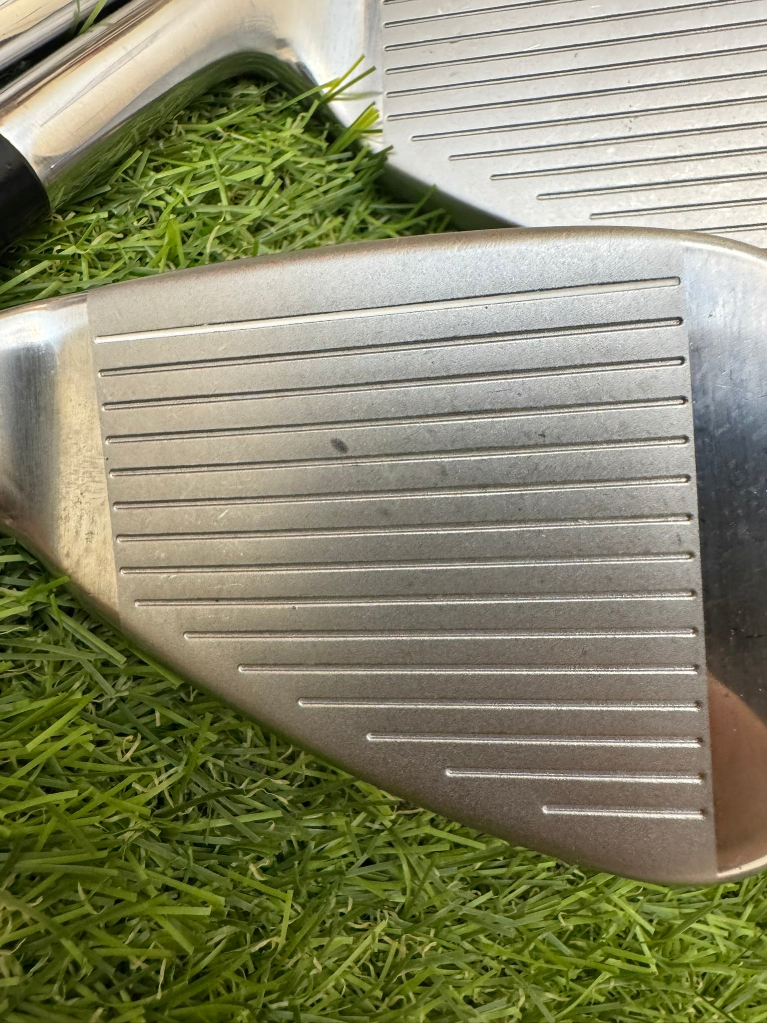 TaylorMade Aeroburner 5-PW – KBS C-Taper 90 Stiff Iron Set