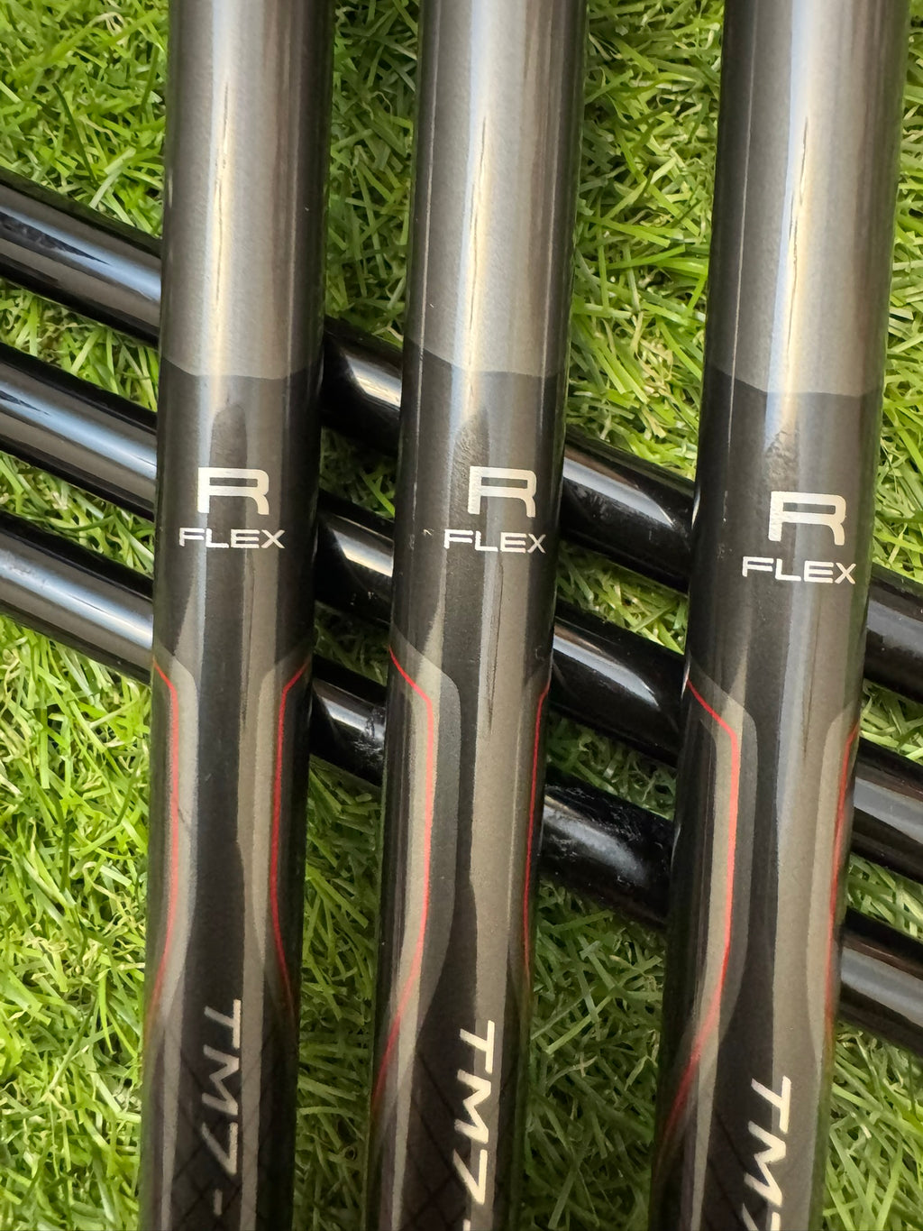 TaylorMade RSi2 5-PW – Mitsubishi TM7-215 Regular Iron Set