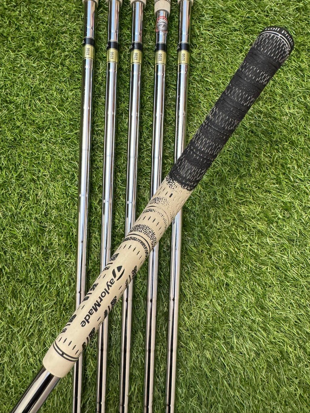 TaylorMade MB Forged 5-PW – Dynamic Gold S200 Stiff Iron Set