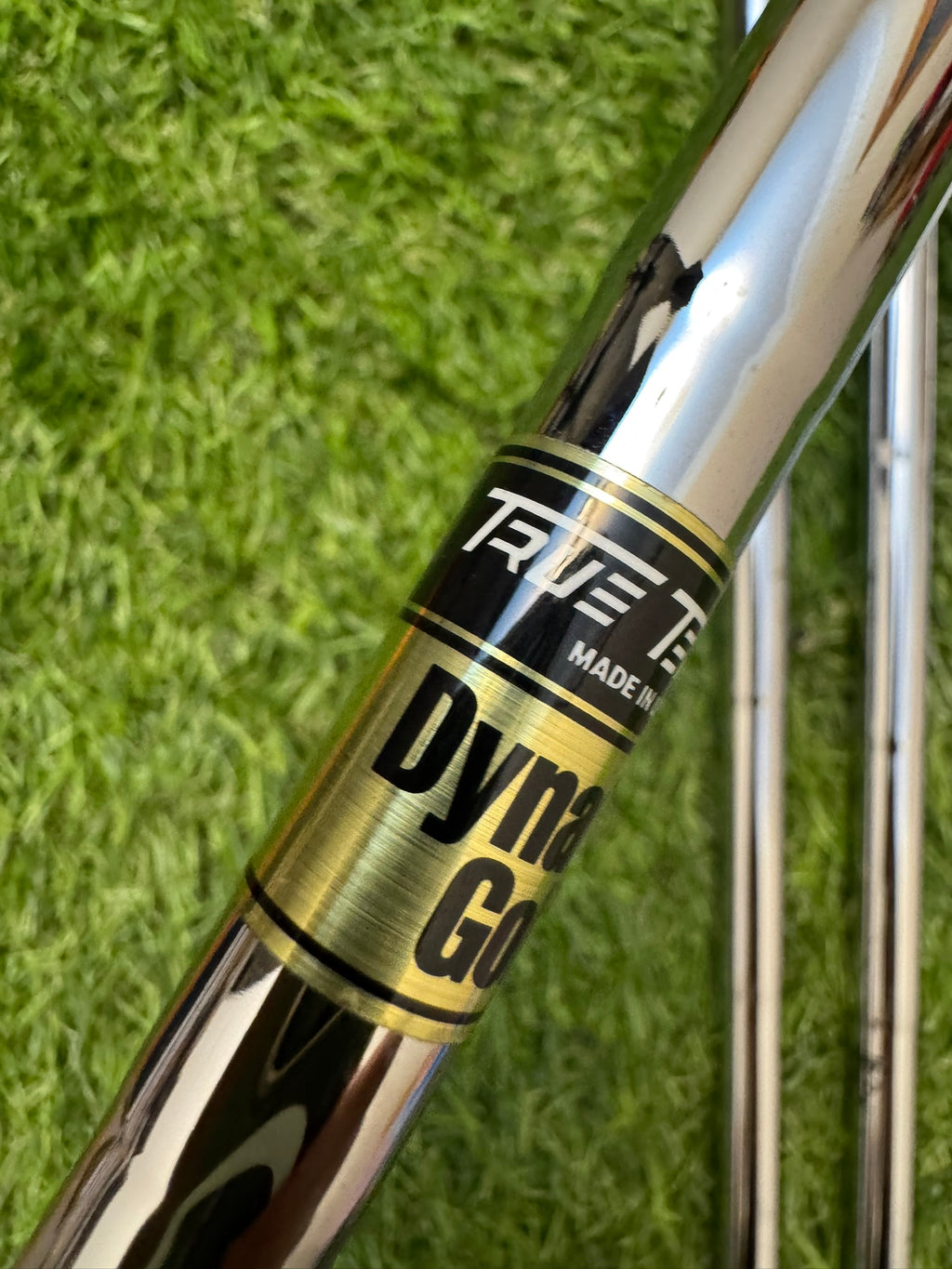 TaylorMade MB Forged 5-PW – Dynamic Gold S200 Stiff Iron Set