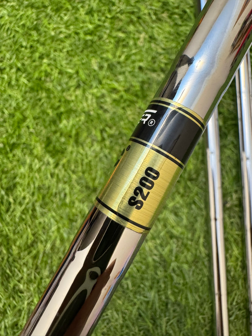 TaylorMade MB Forged 5-PW – Dynamic Gold S200 Stiff Iron Set