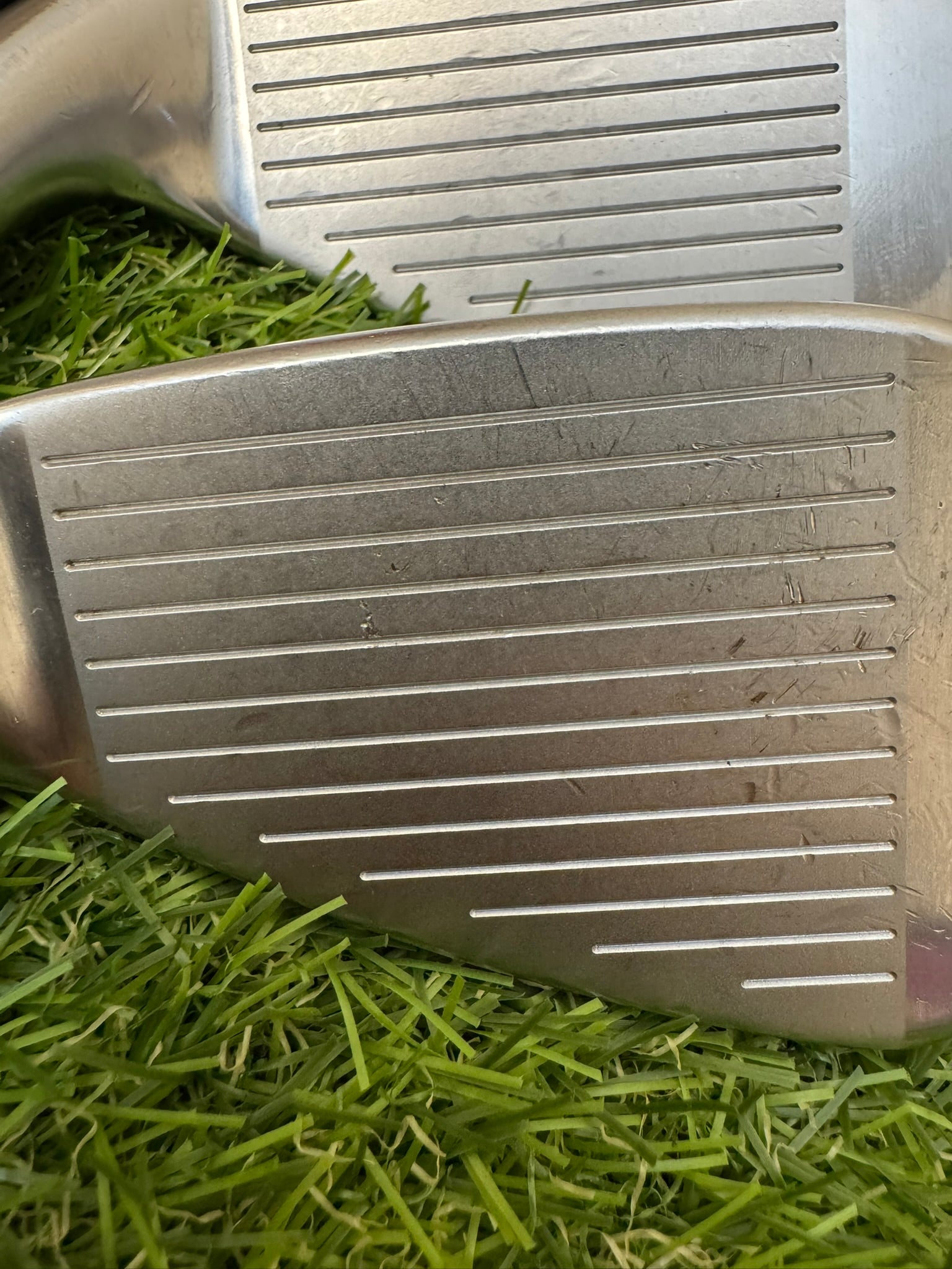 Titleist 714 AP2 Forged 5-PW – NS Pro 950GH Stiff Iron Set