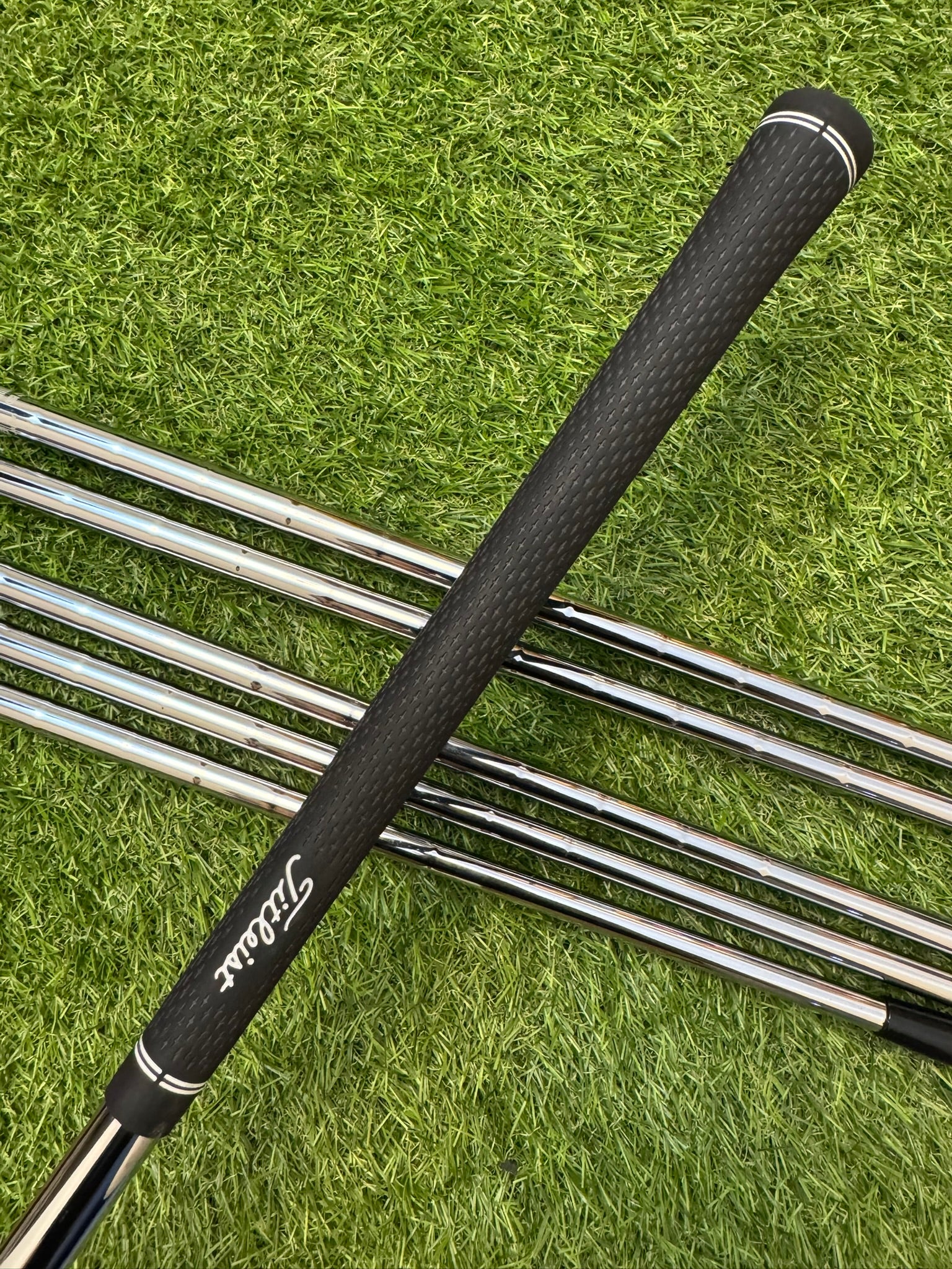 Titleist 714 AP2 Forged 5-PW – NS Pro 950GH Stiff Iron Set