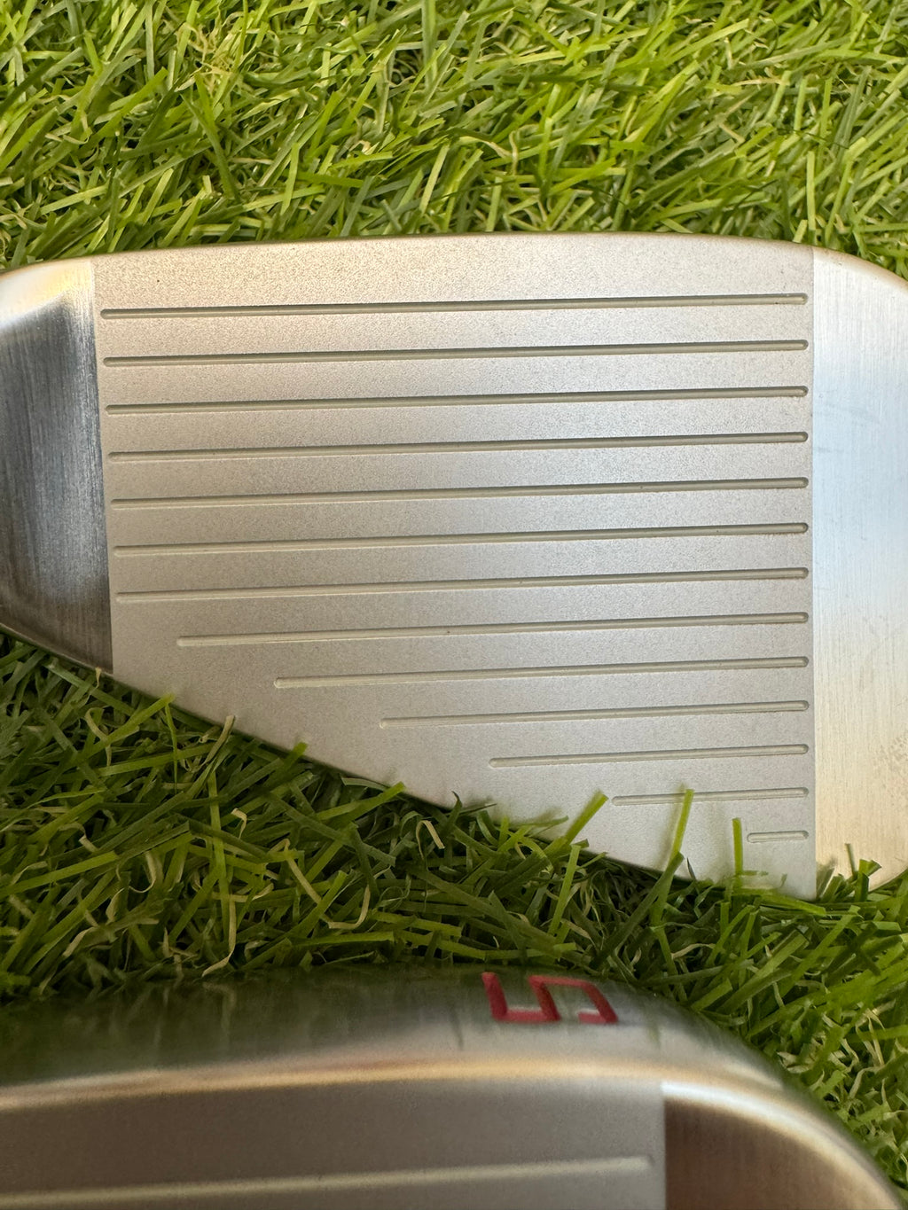 MacGregor Stourney 4-PW – KBS Tour Lite 95 Regular Iron Set