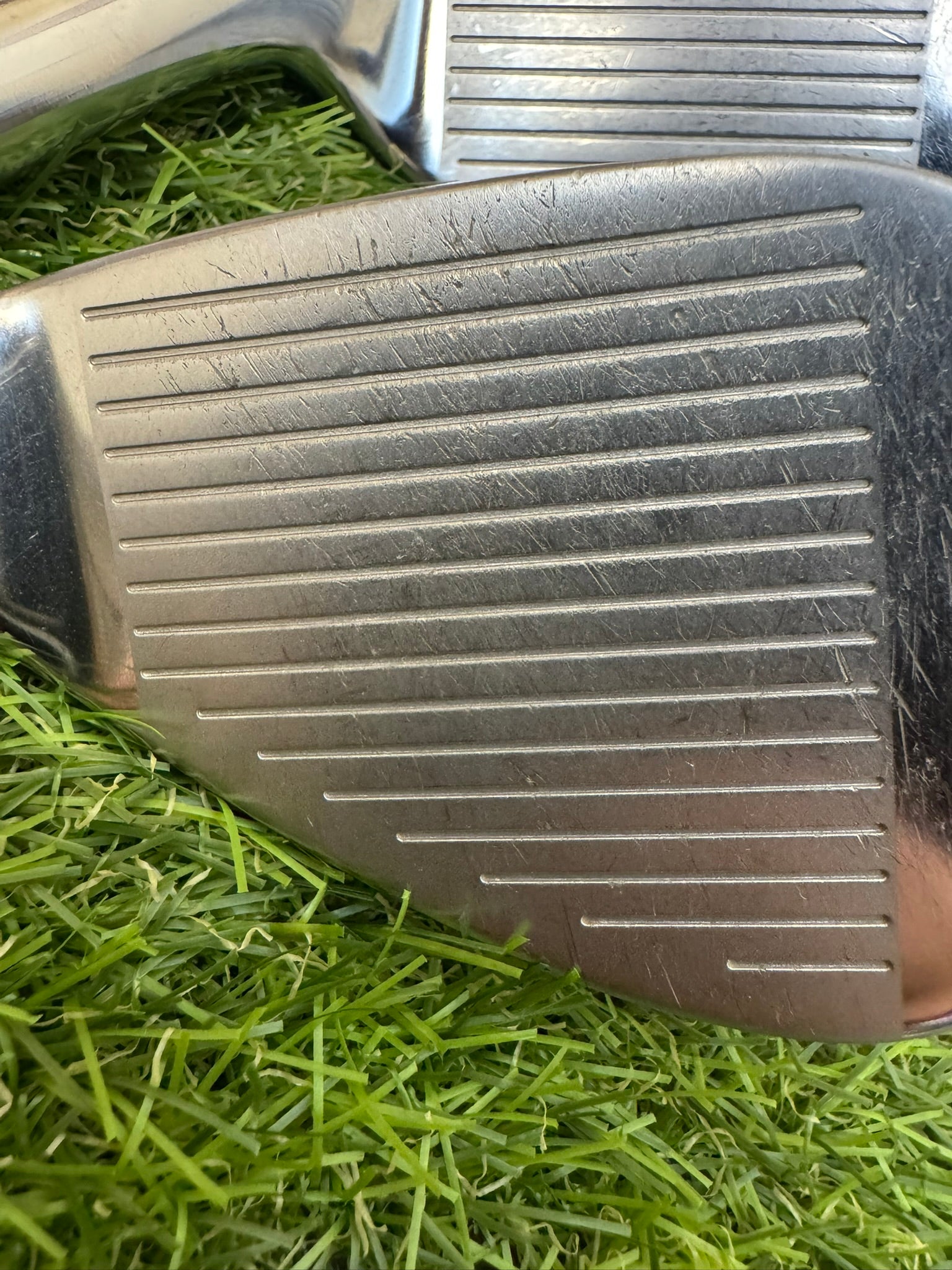 TaylorMade R11 5-SW – NS Pro 950GH Stiff Iron Set