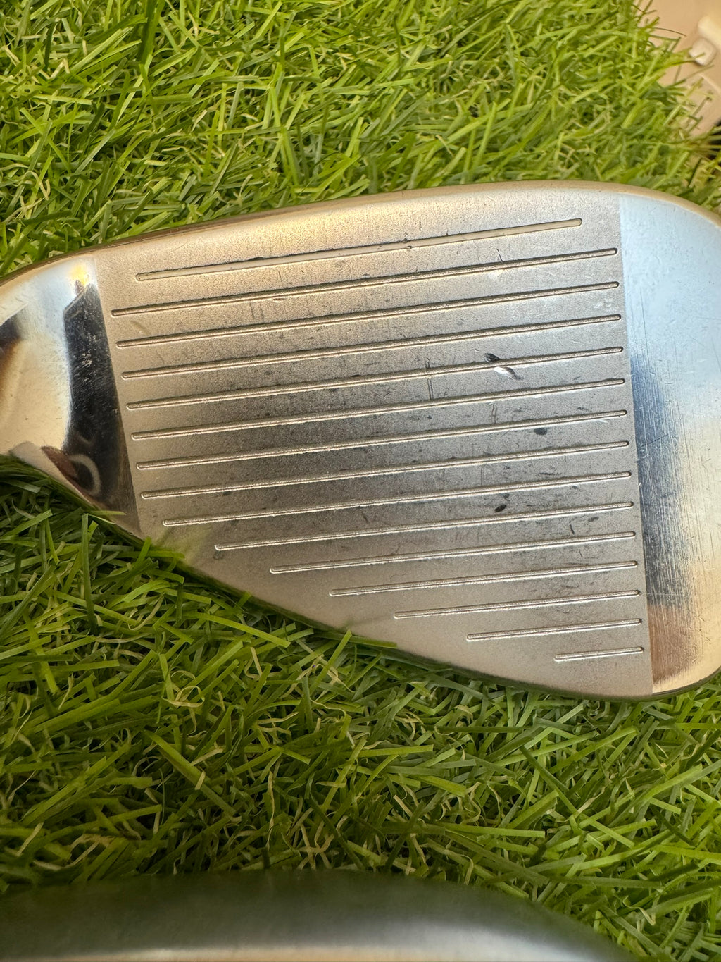 TaylorMade M2 5-SW – TaylorMade REAX Japan-Spec 90 Stiff Iron Set