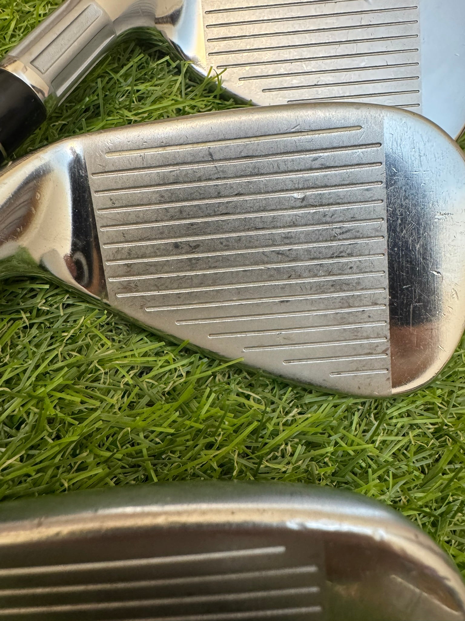 TaylorMade M2 5-SW – TaylorMade REAX Japan-Spec 90 Stiff Iron Set