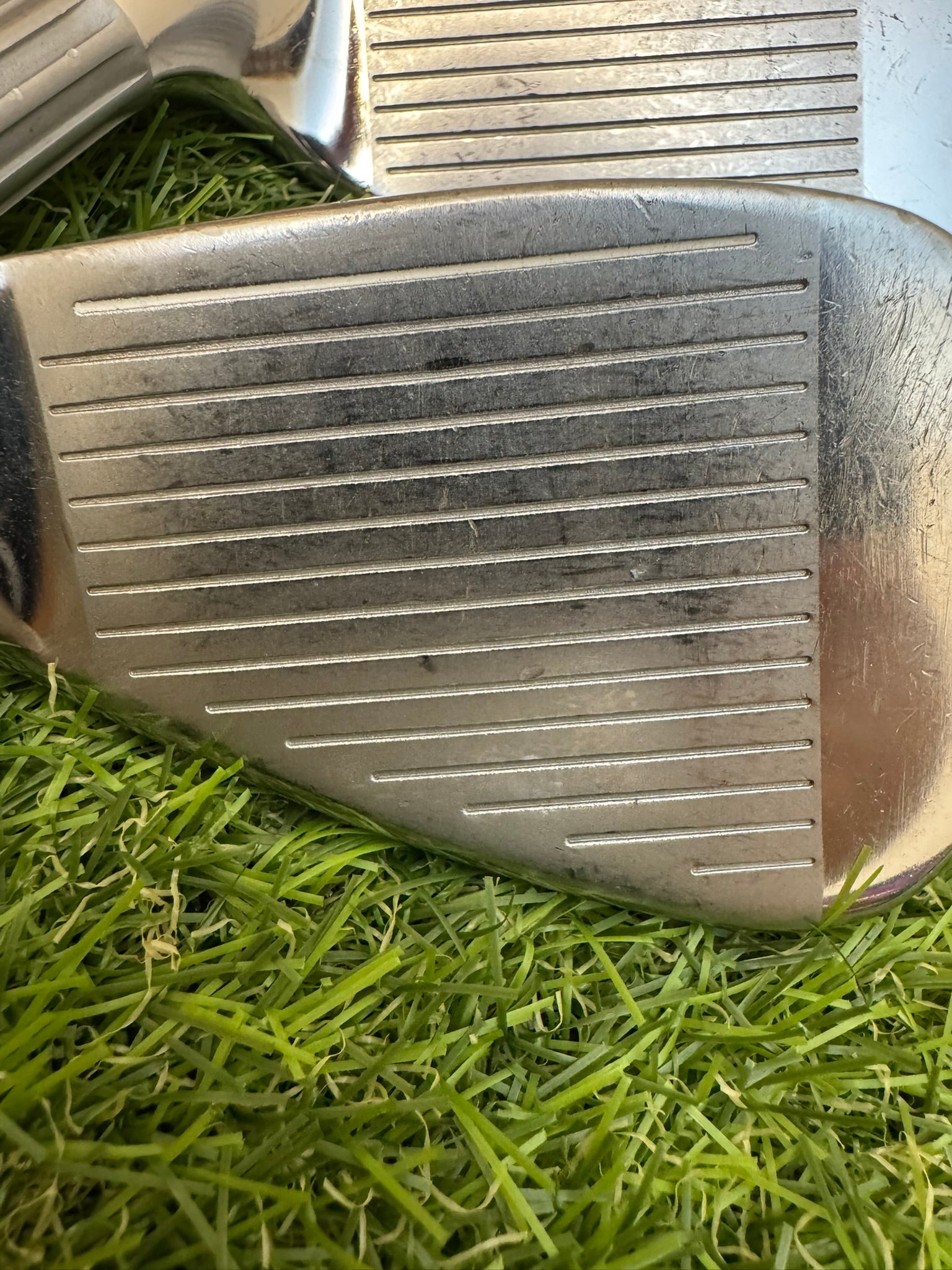 TaylorMade M2 5-SW – TaylorMade REAX Japan-Spec 90 Stiff Iron Set