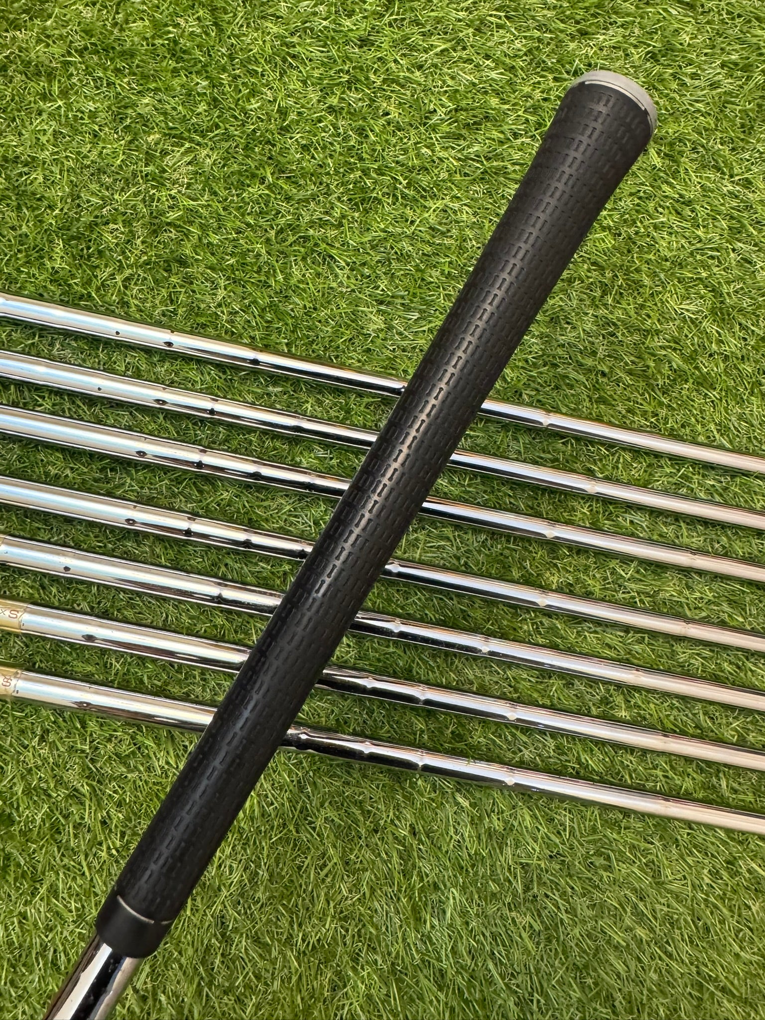 TaylorMade M2 5-SW – TaylorMade REAX Japan-Spec 90 Stiff Iron Set