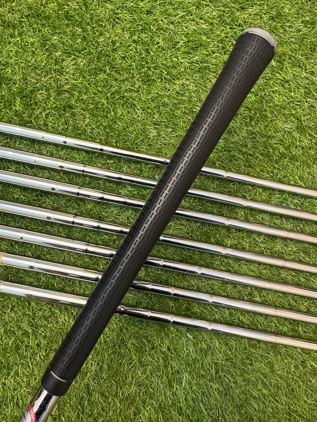 TaylorMade M2 5-SW – TaylorMade REAX Japan-Spec 90 Stiff Iron Set