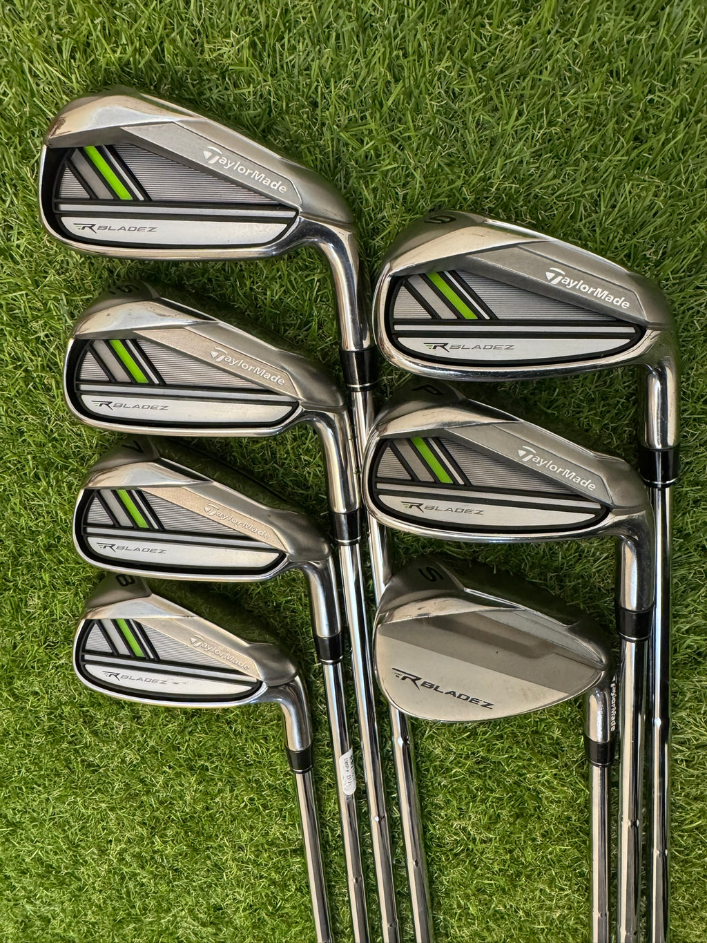 TaylorMade Rocketbladez Green 5-SW – Rocketfuel Lightweight Steel Stiff Iron Set