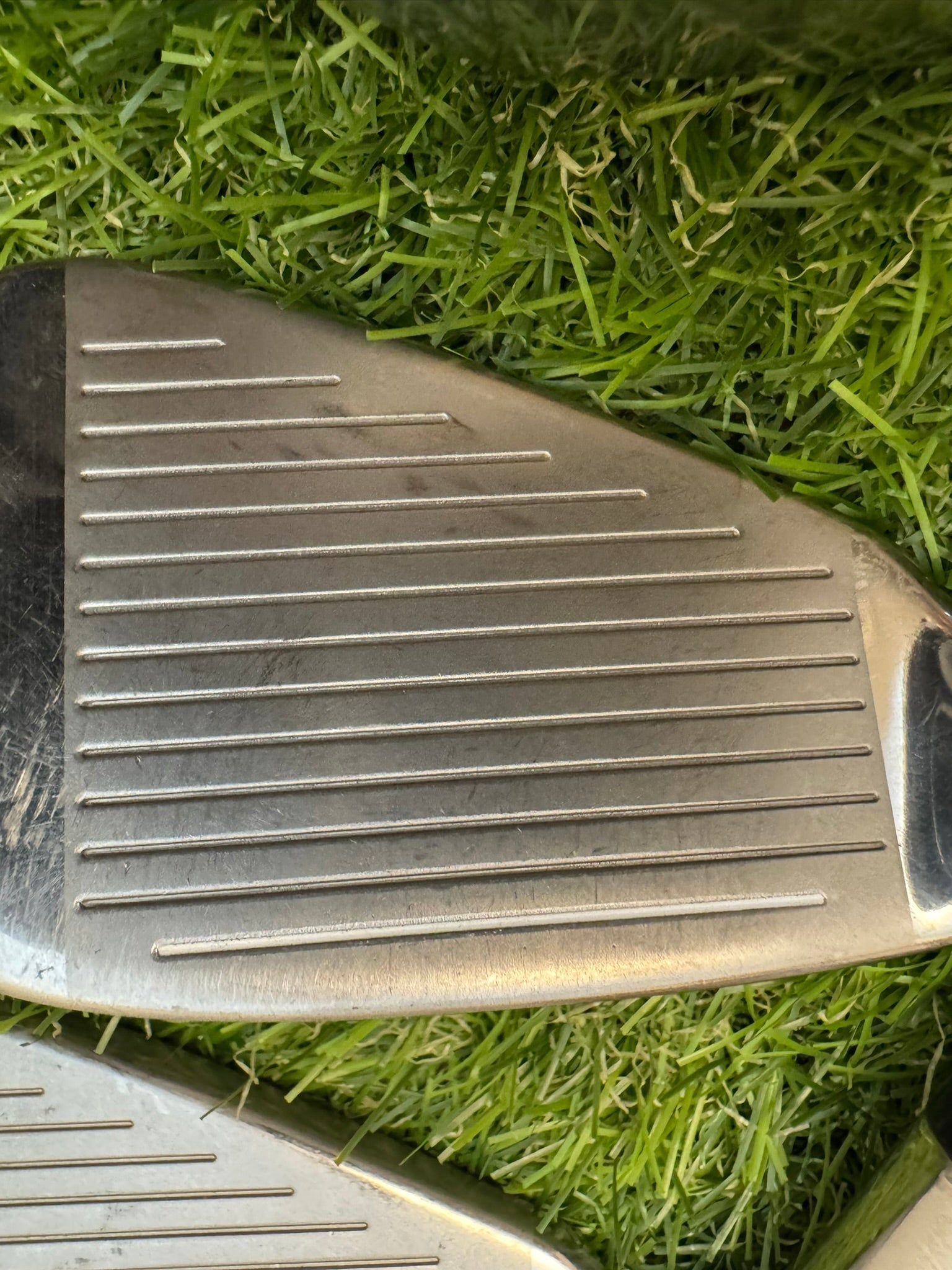 TaylorMade Rocketbladez Green 5-SW – Rocketfuel Lightweight Steel Stiff Iron Set
