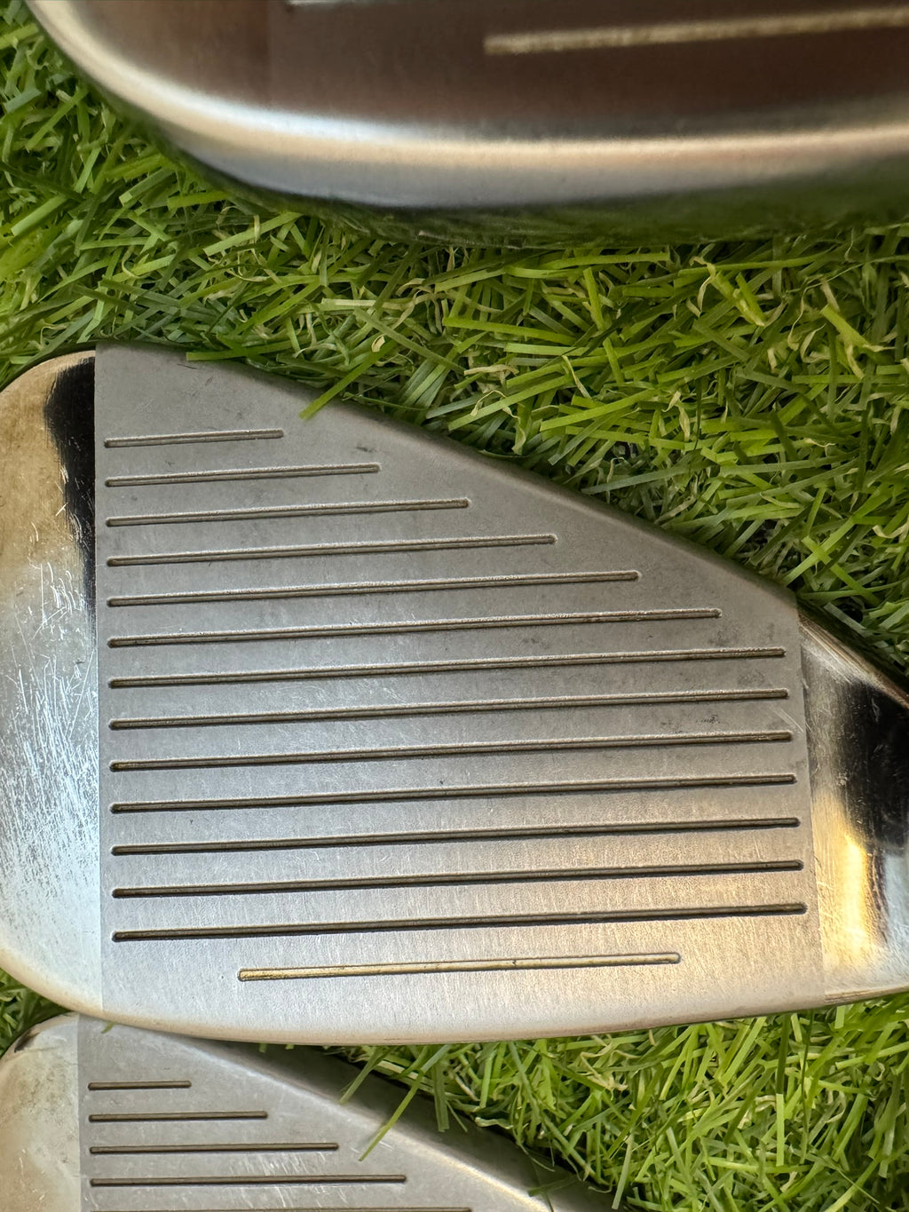 TaylorMade Burner 5-AW – NS Pro 950GH Stiff Iron Set