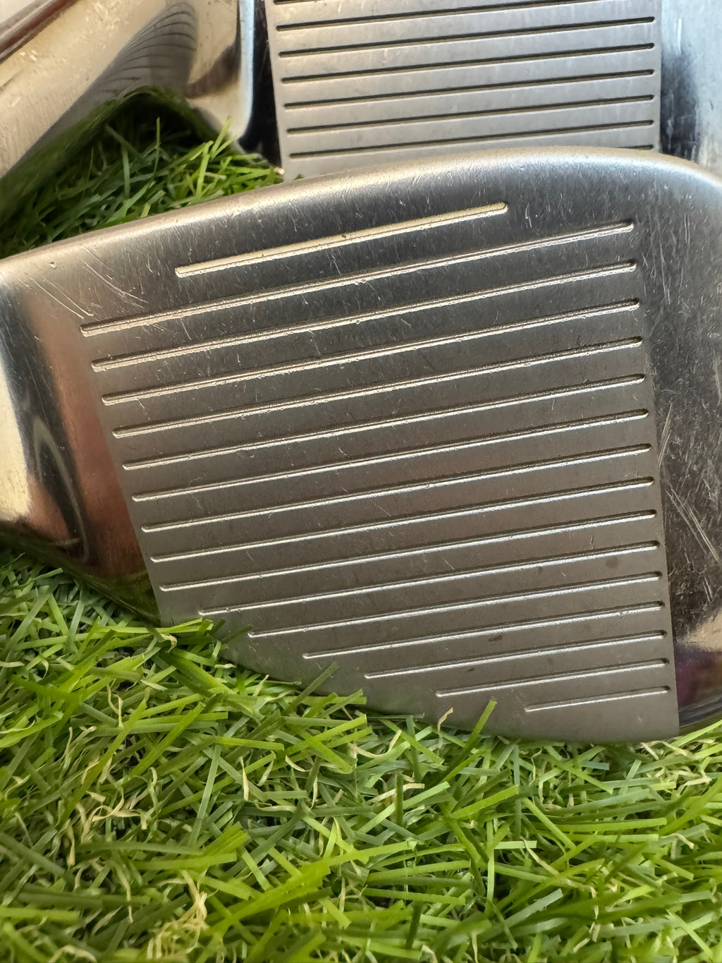 TaylorMade Burner 5-AW – NS Pro 950GH Stiff Iron Set