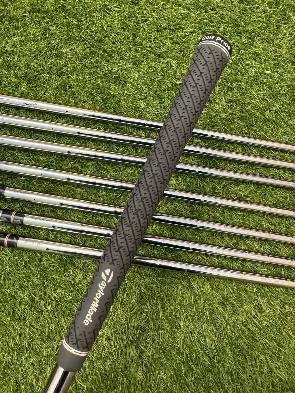 TaylorMade Burner 5-AW – NS Pro 950GH Stiff Iron Set