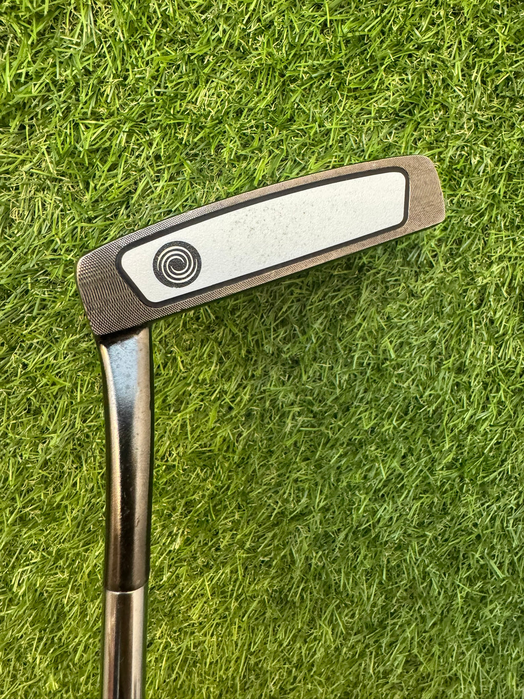 Odyssey White Ice 9 355g Putter 33”