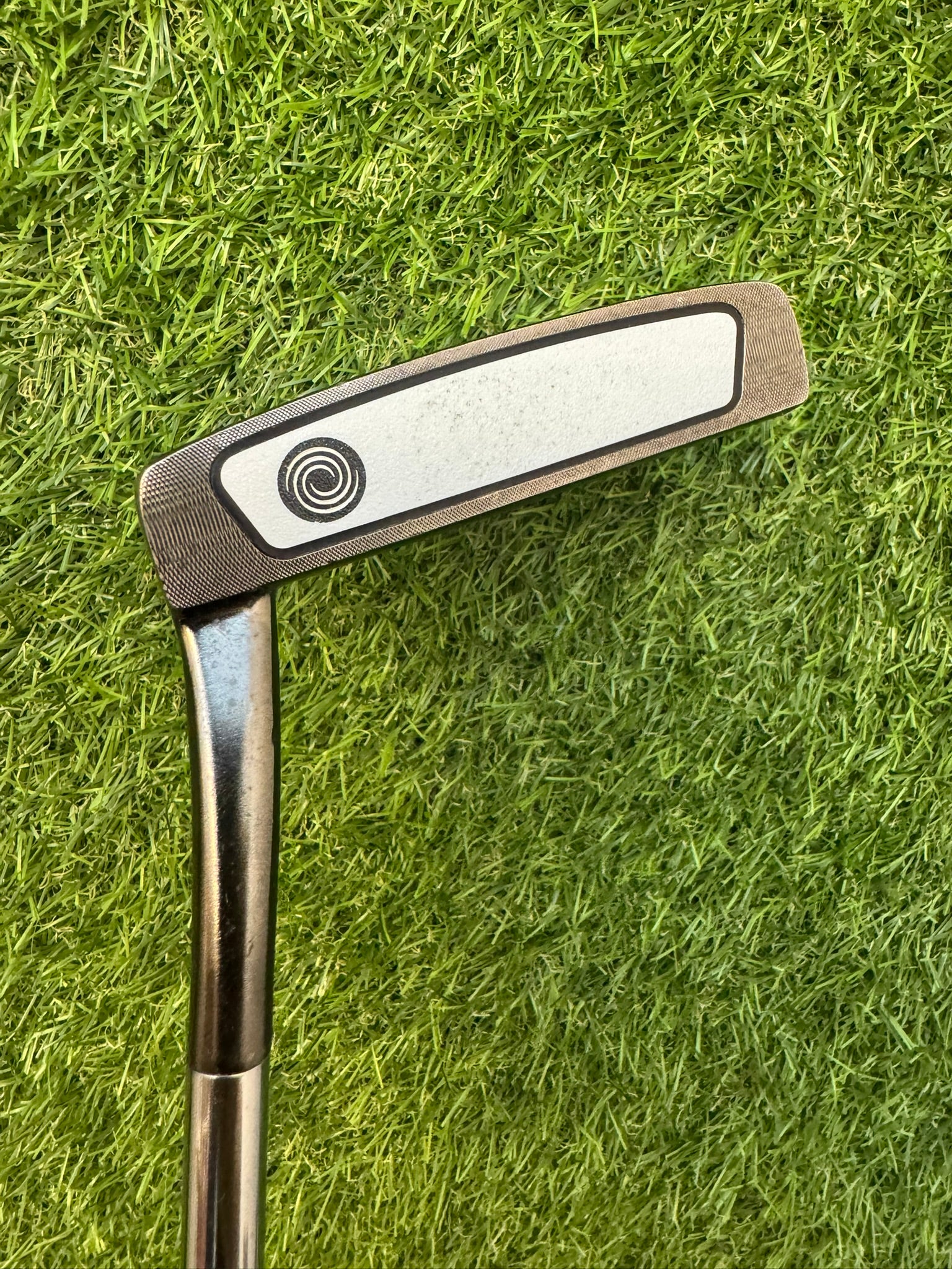 Odyssey White Ice 9 355g Putter 33”