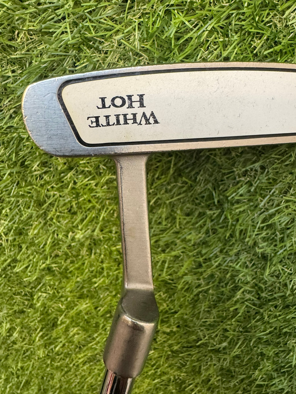 Odyssey White Hot #4 Putter 33.25”