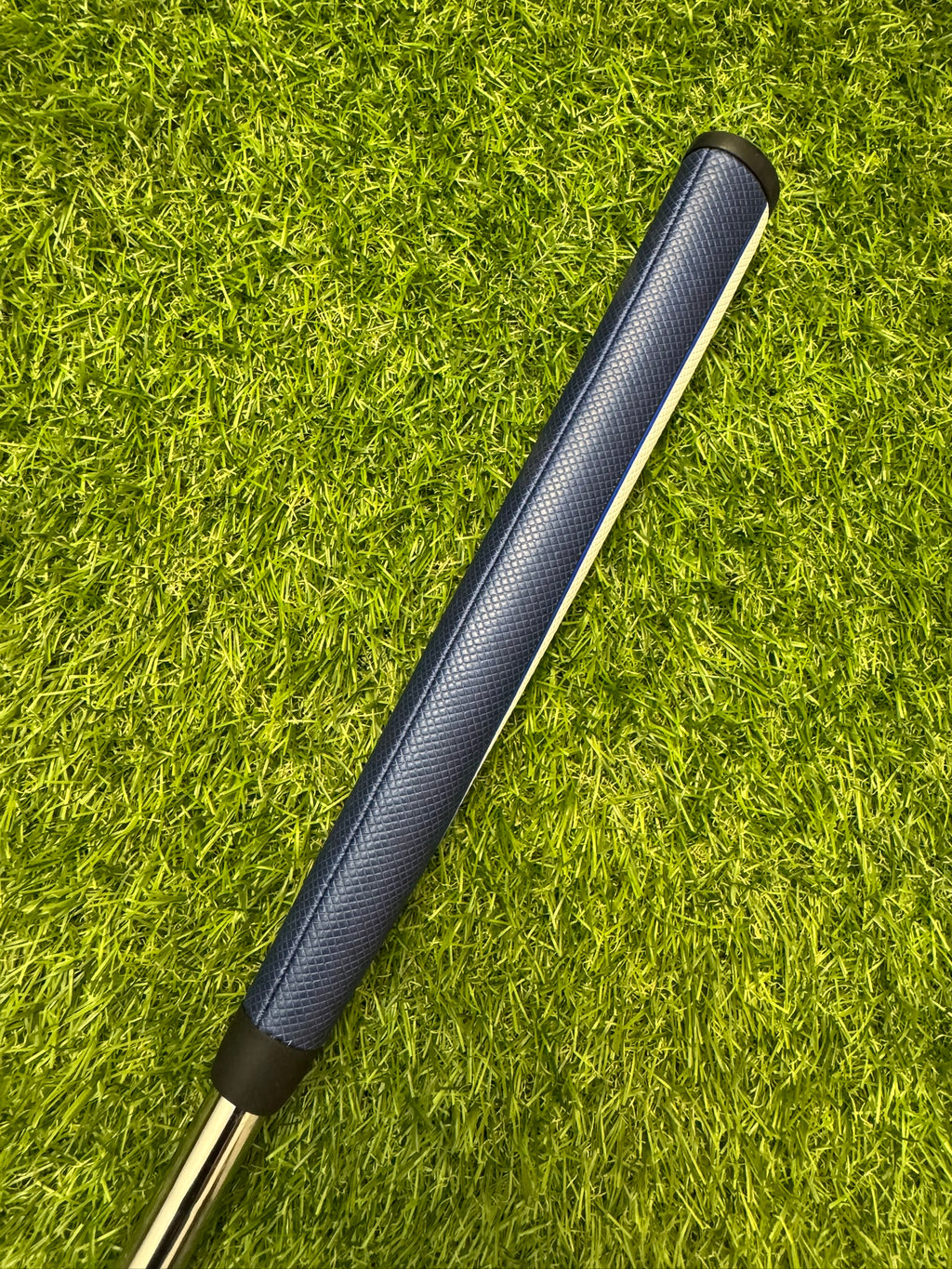 Odyssey Stroke Lab V-Line Mini Putter 33.5”