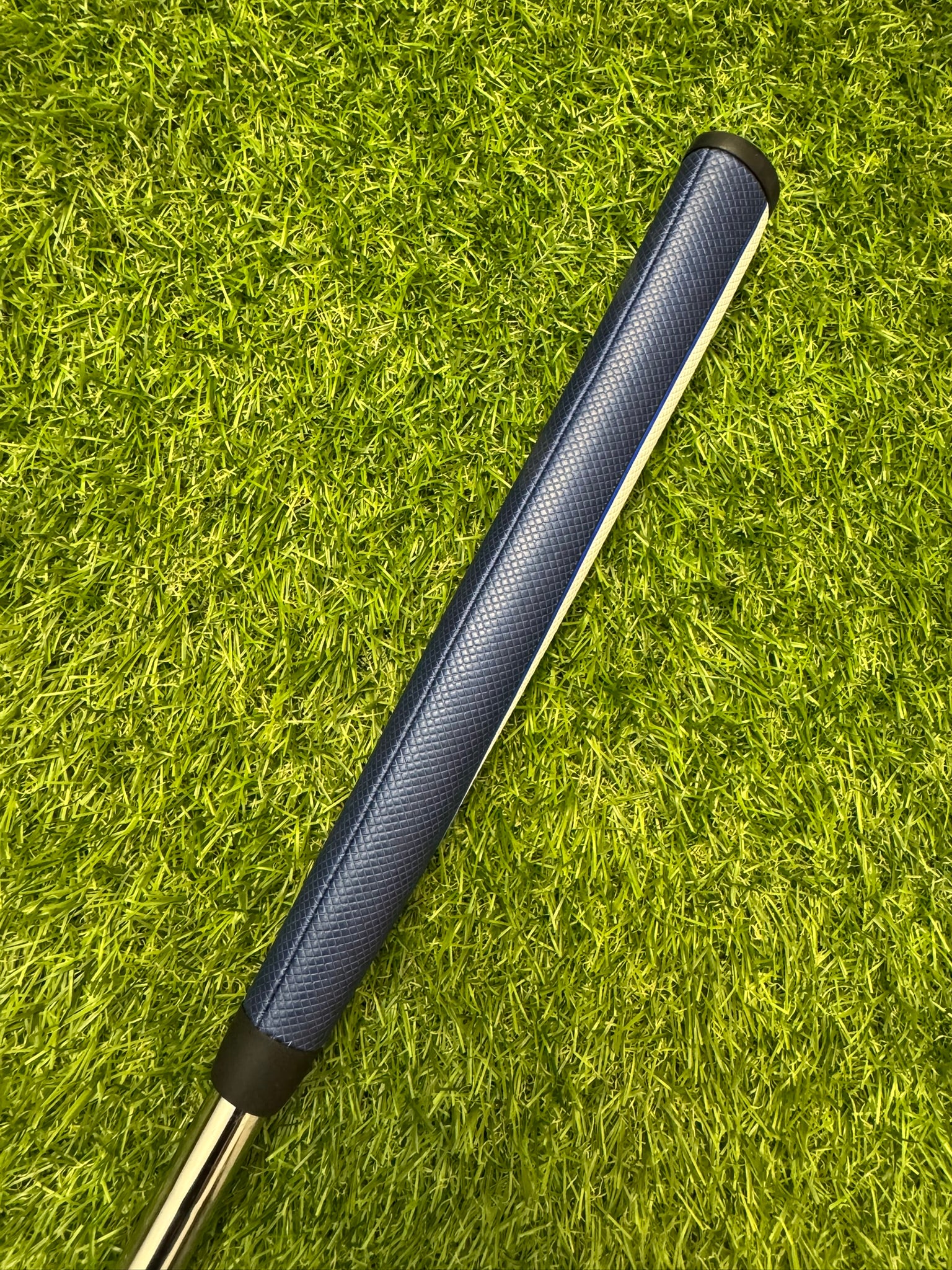 Odyssey Stroke Lab V-Line Mini Putter 33.5”