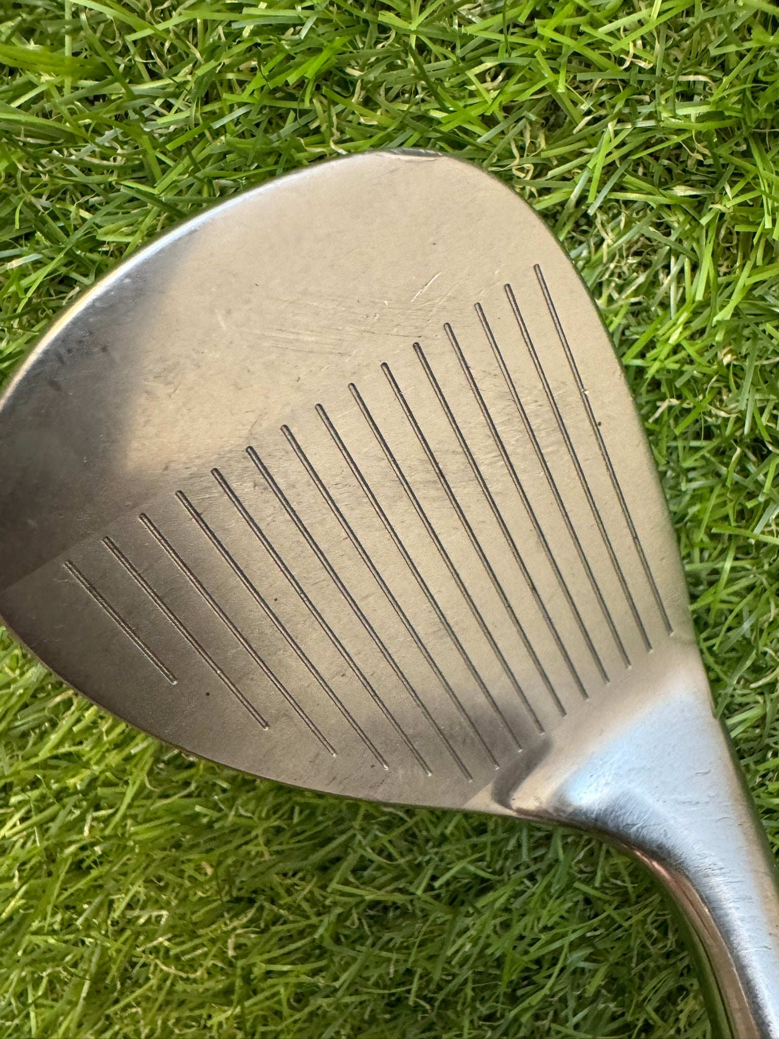 Wilson Harmonised Sole Grind Wedge 60° 10° Bounce