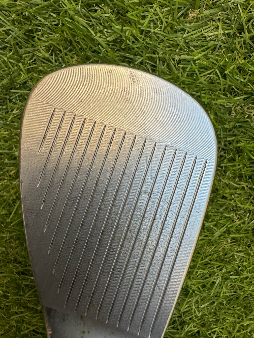 Titleist Vokey SM8 F Grind Wedge 50° 12° Bounce