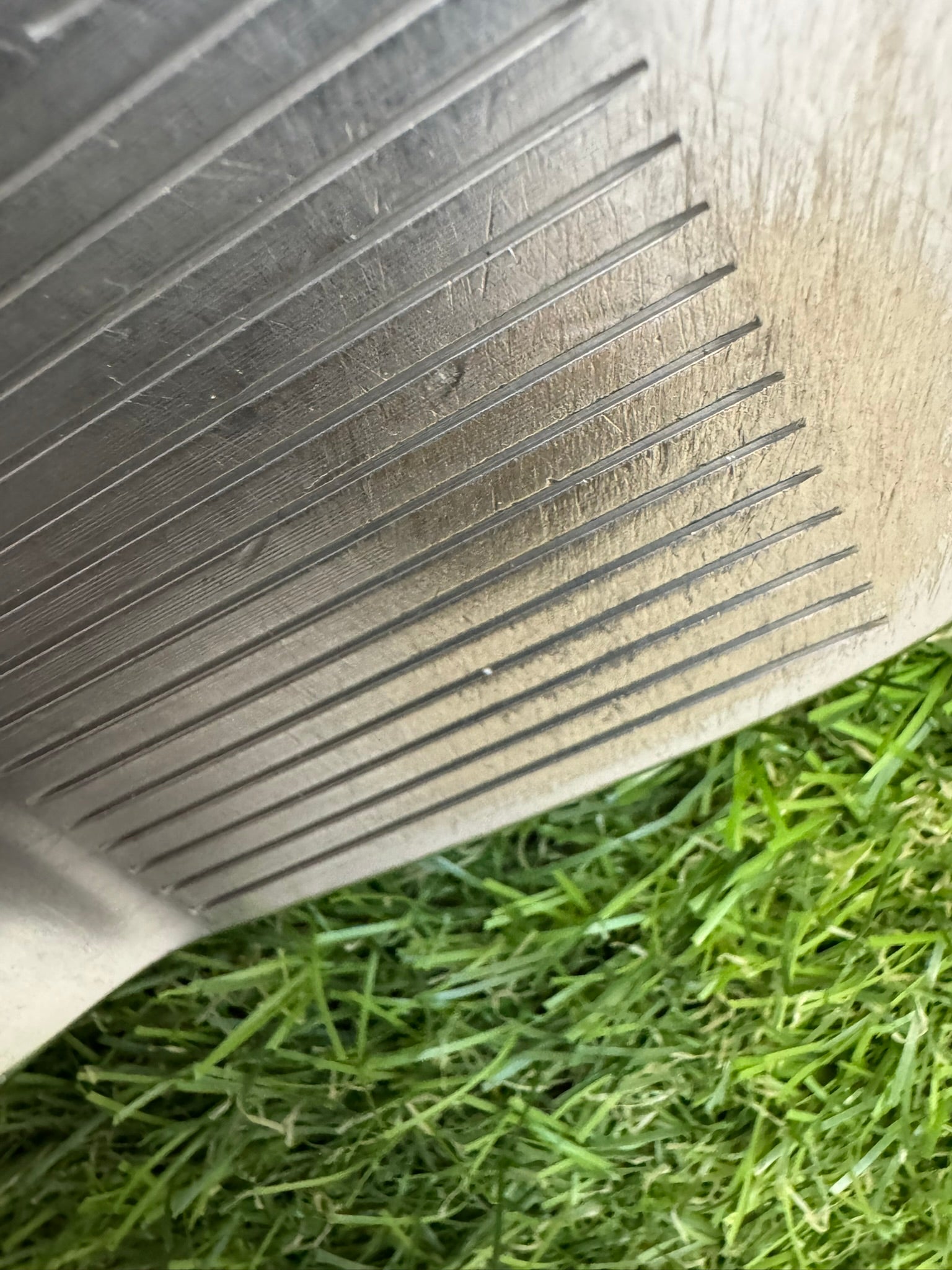 Titleist Vokey SM8 M Grind Wedge 60° 8° Bounce