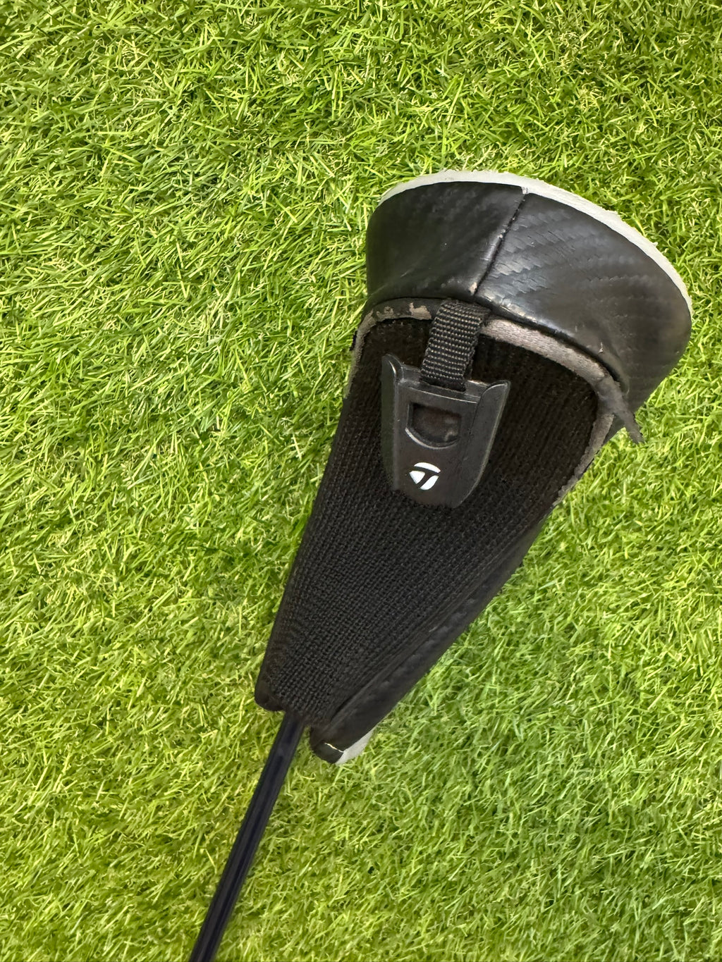 TaylorMade SIM Max 4H 22° – Fujikura Ventus Blue (non-Velocore) 6R Regular Shaft