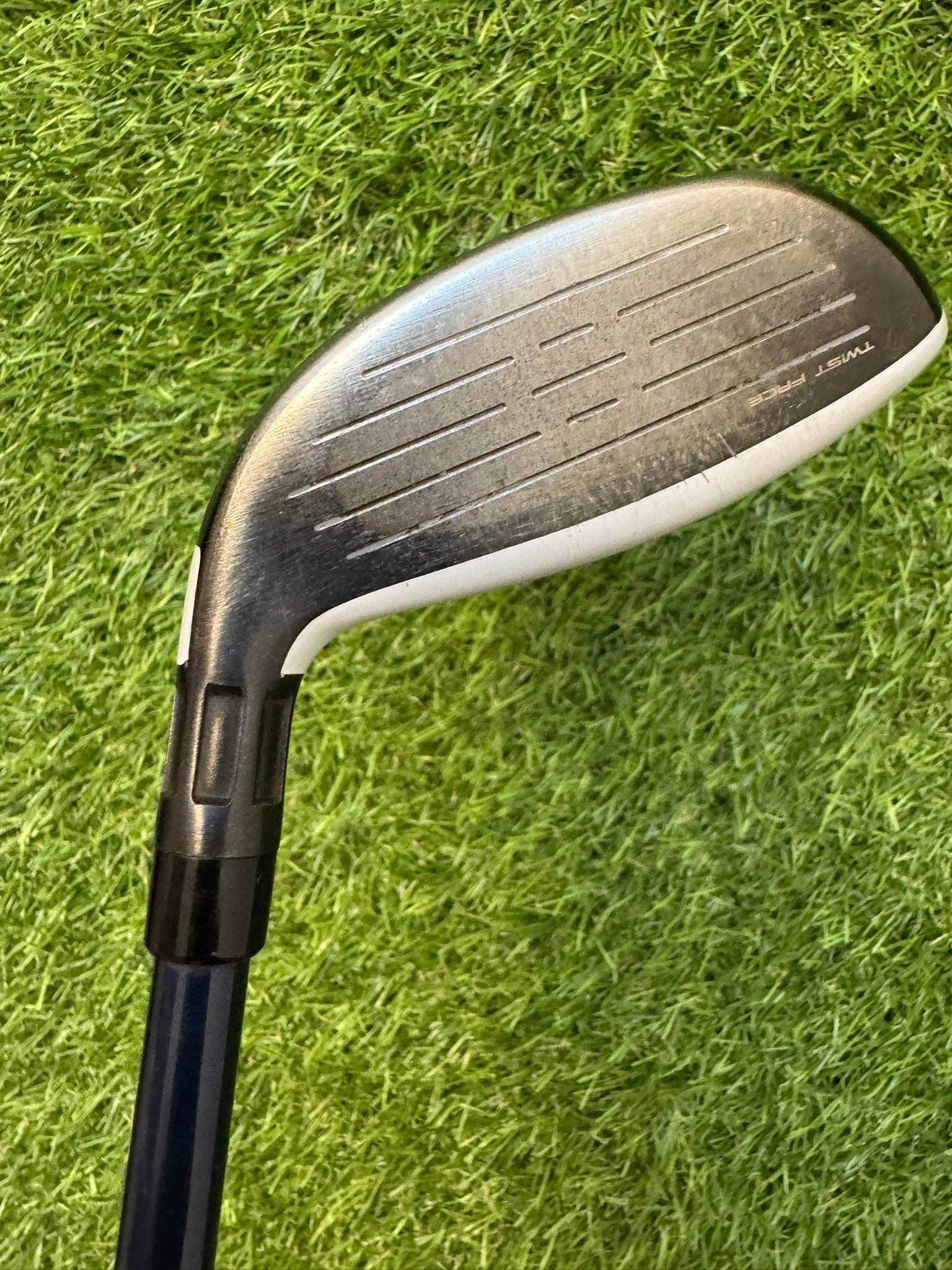 TaylorMade SIM Max 4H 22° – Fujikura Ventus Blue (non-Velocore) 6R Regular Shaft