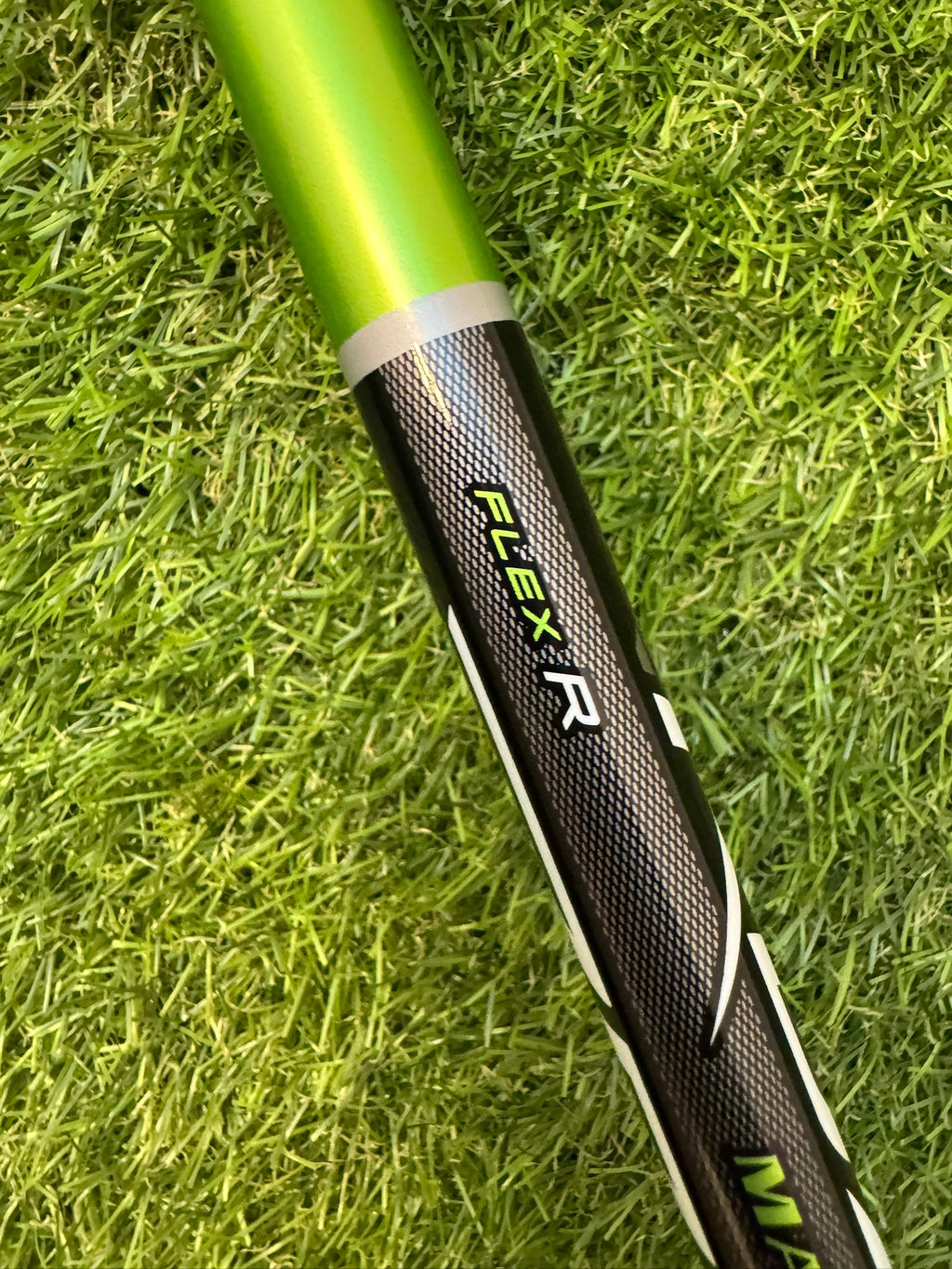 TaylorMade RBZ 3W 15° – Matrix Ozik RBZ Regular Shaft