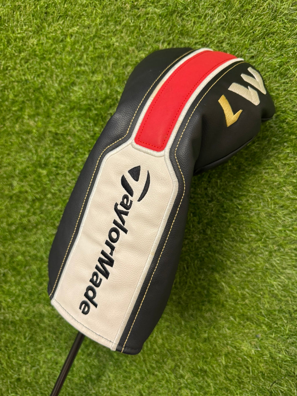 TaylorMade M1 430 Driver 9.5° – Tensei Red TV 60 Regular Shaft