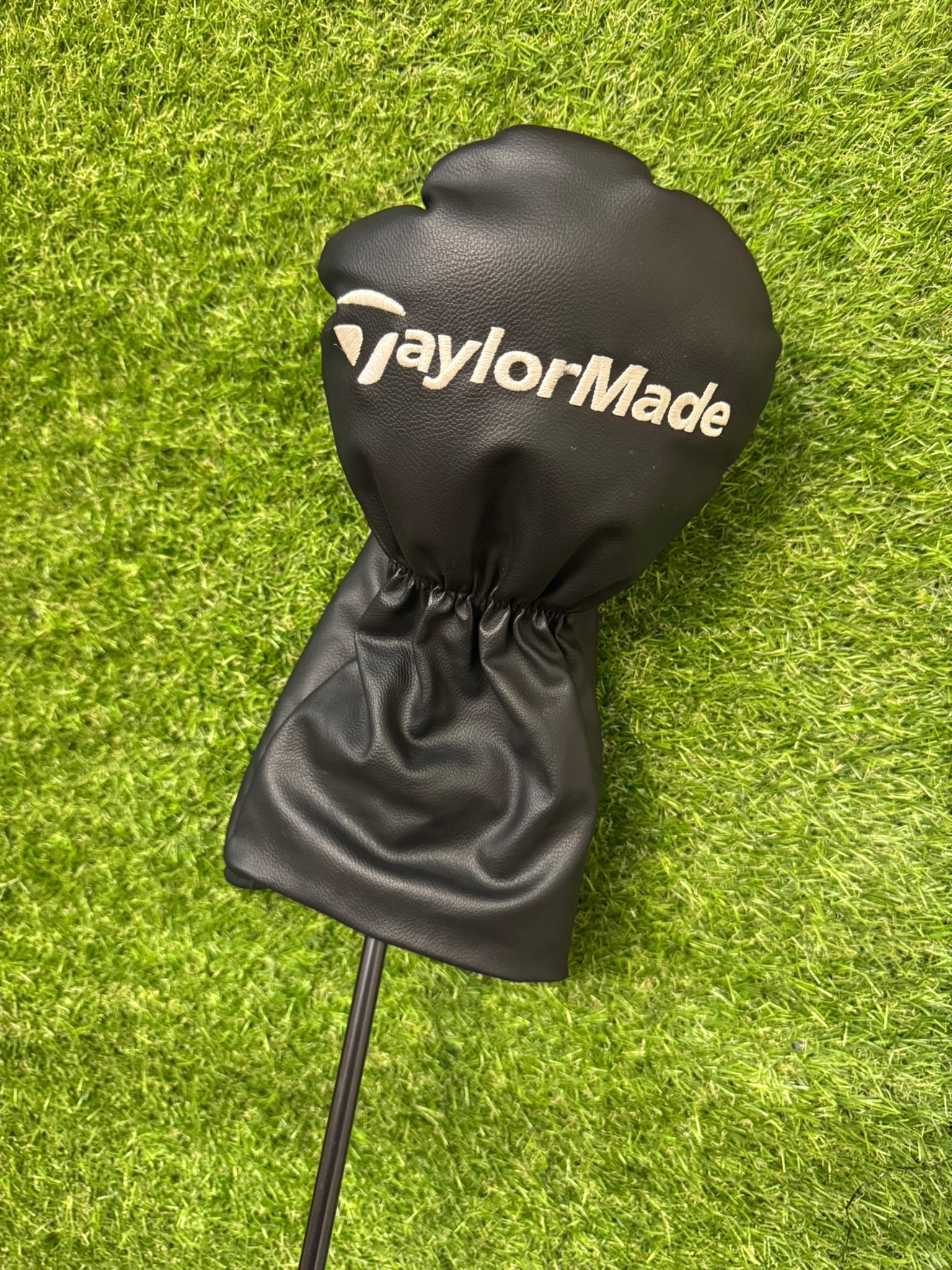 TaylorMade M1 430 Driver 9.5° – Tensei Red TV 60 Regular Shaft