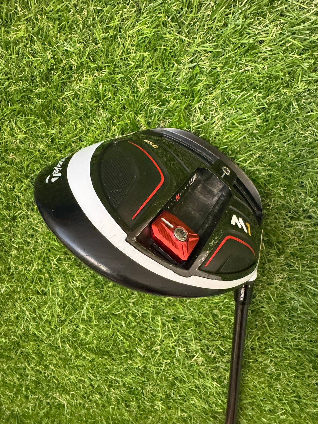TaylorMade M1 430 Driver 9.5° – Tensei Red TV 60 Regular Shaft
