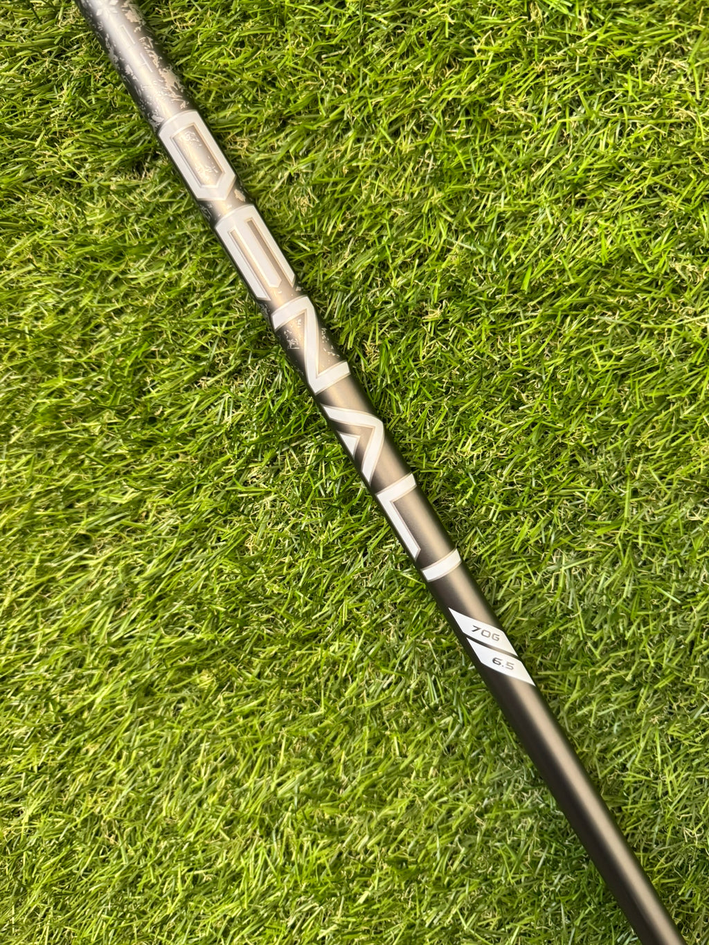 Project X Denali White 70 Driver Shaft – X Stiff – 44"