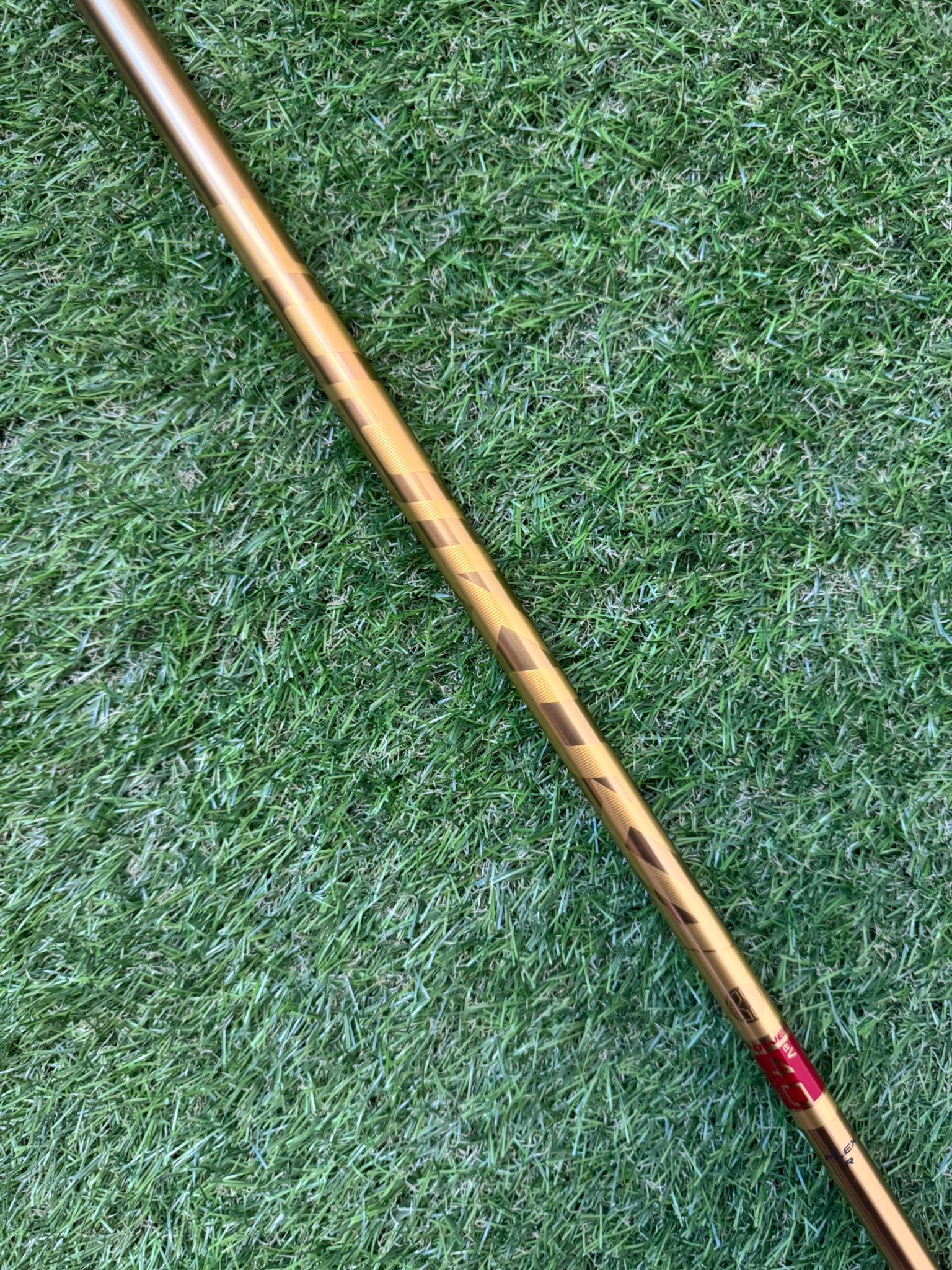 Fujikura Power Surge 40g series Driver Shaft – Regular – 44"