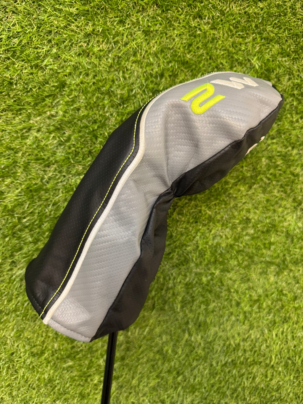 Taylormade M2 D-Type Driver 10.5° – Mitsubishi KuroKage 60 Stiff Shaft
